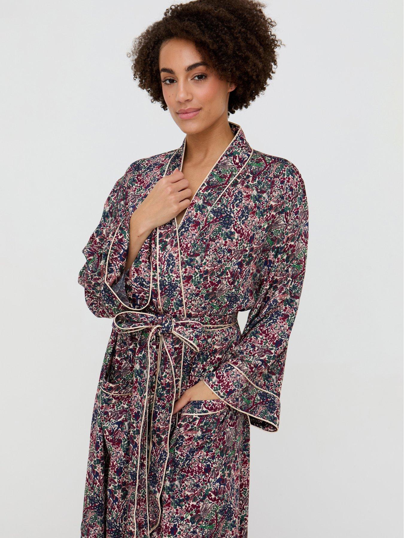 Image 3 of 5 of Lily & Lionel Corina Kimono Style Forest Floral Print Robe In - Multi