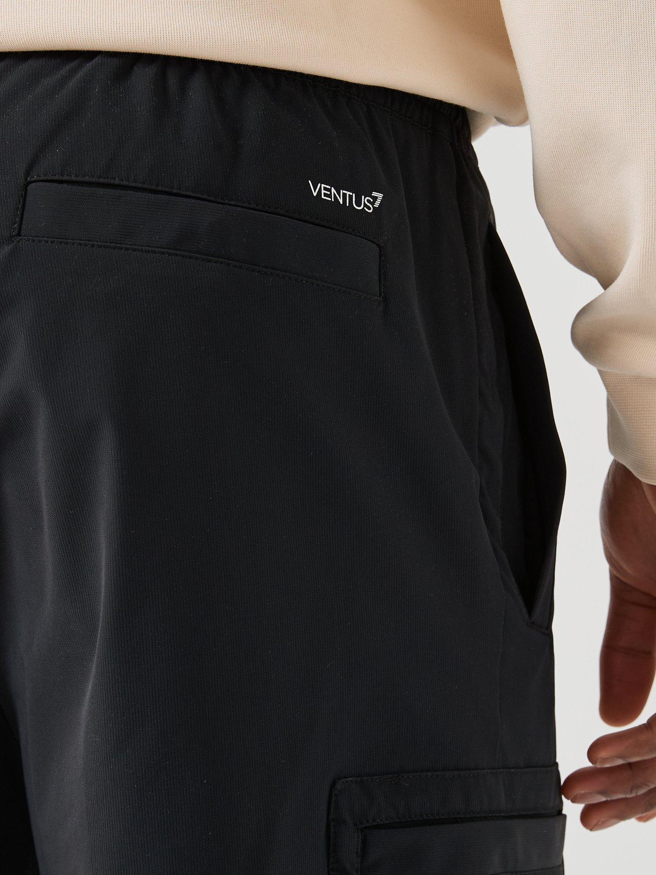 Image 6 of 6 of EA7 Emporio Armani Golf Pro Cargo Shorts - Black