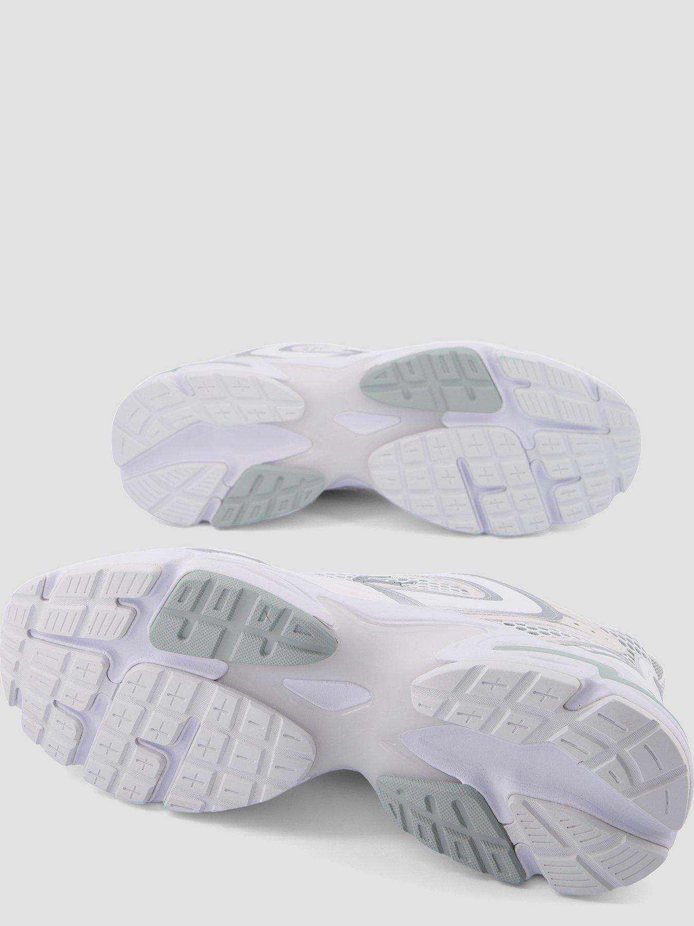 Image 4 of 7 of Lacoste Storm 96 2K Trainers - White