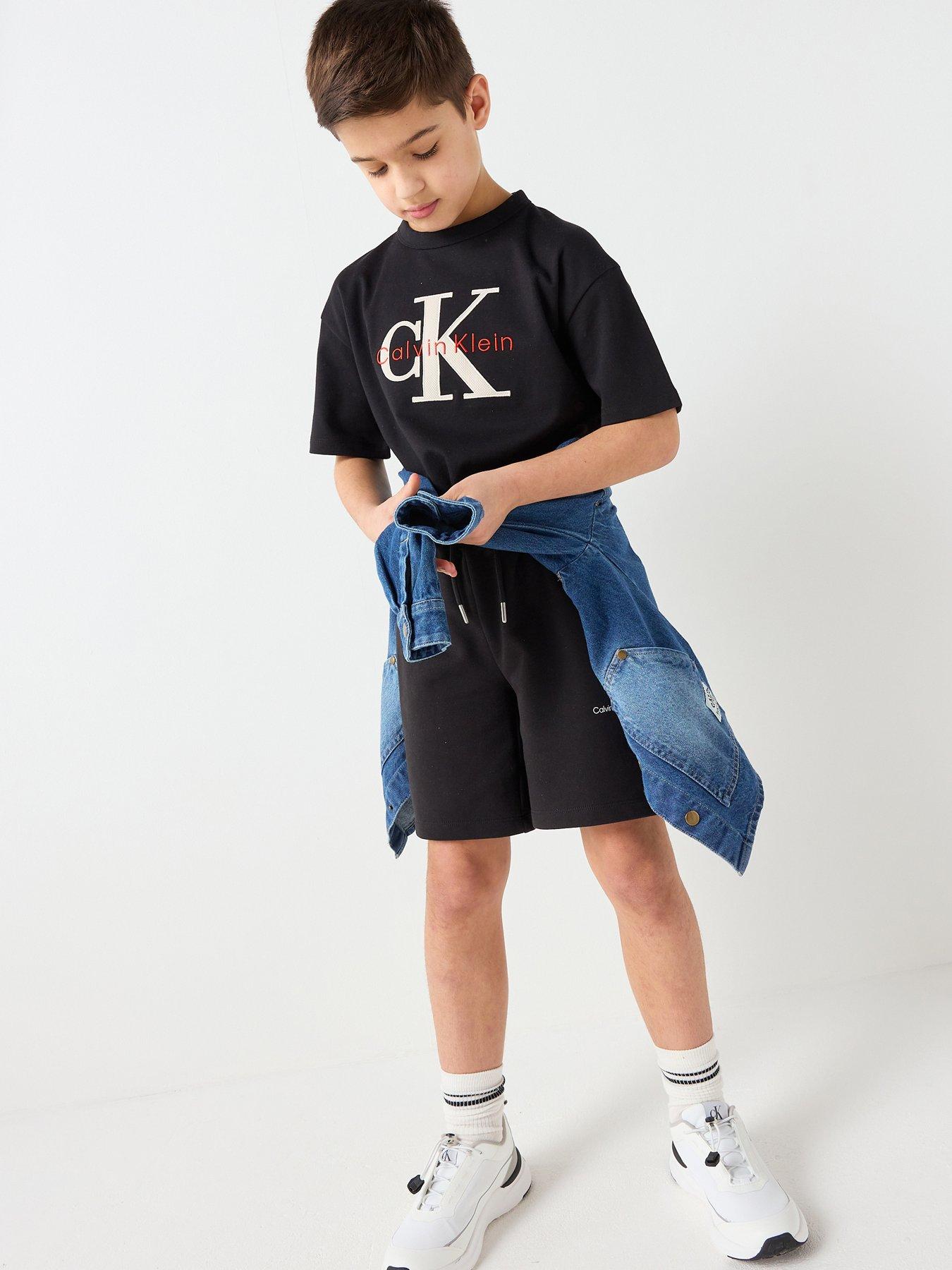 Calvin Klein Jeans Boys Terry Jogging Shorts, Black, Size 6 Years