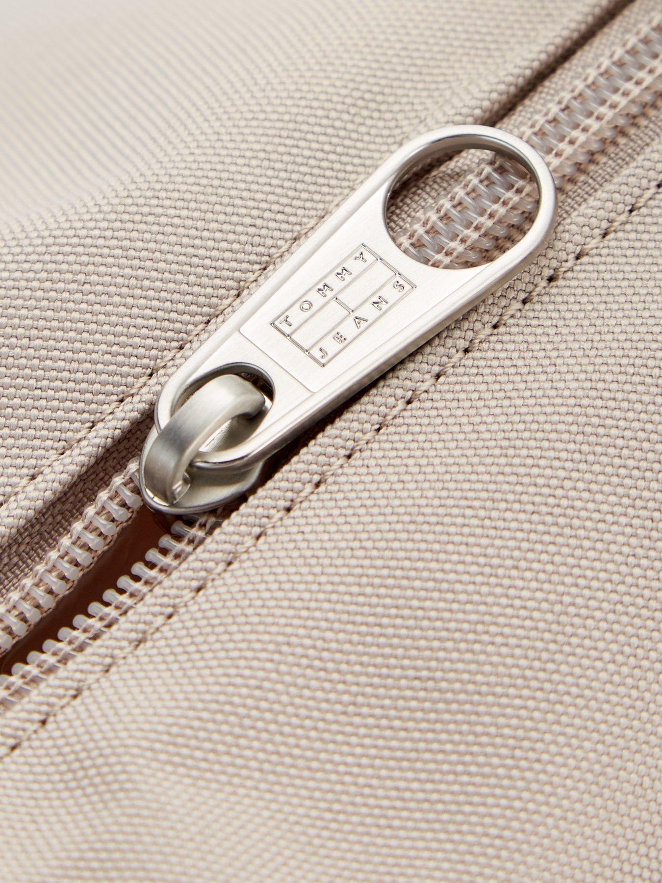 Image 4 of 4 of Tommy Jeans Jean Essentials Tote - Cream