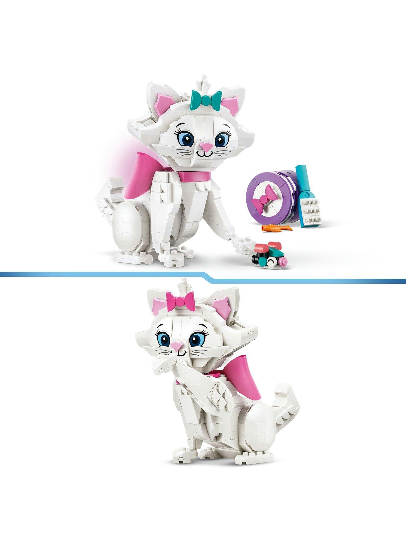 Image 2 of 7 of LEGO Disney The Aristocats Adorable Marie&nbsp;43286