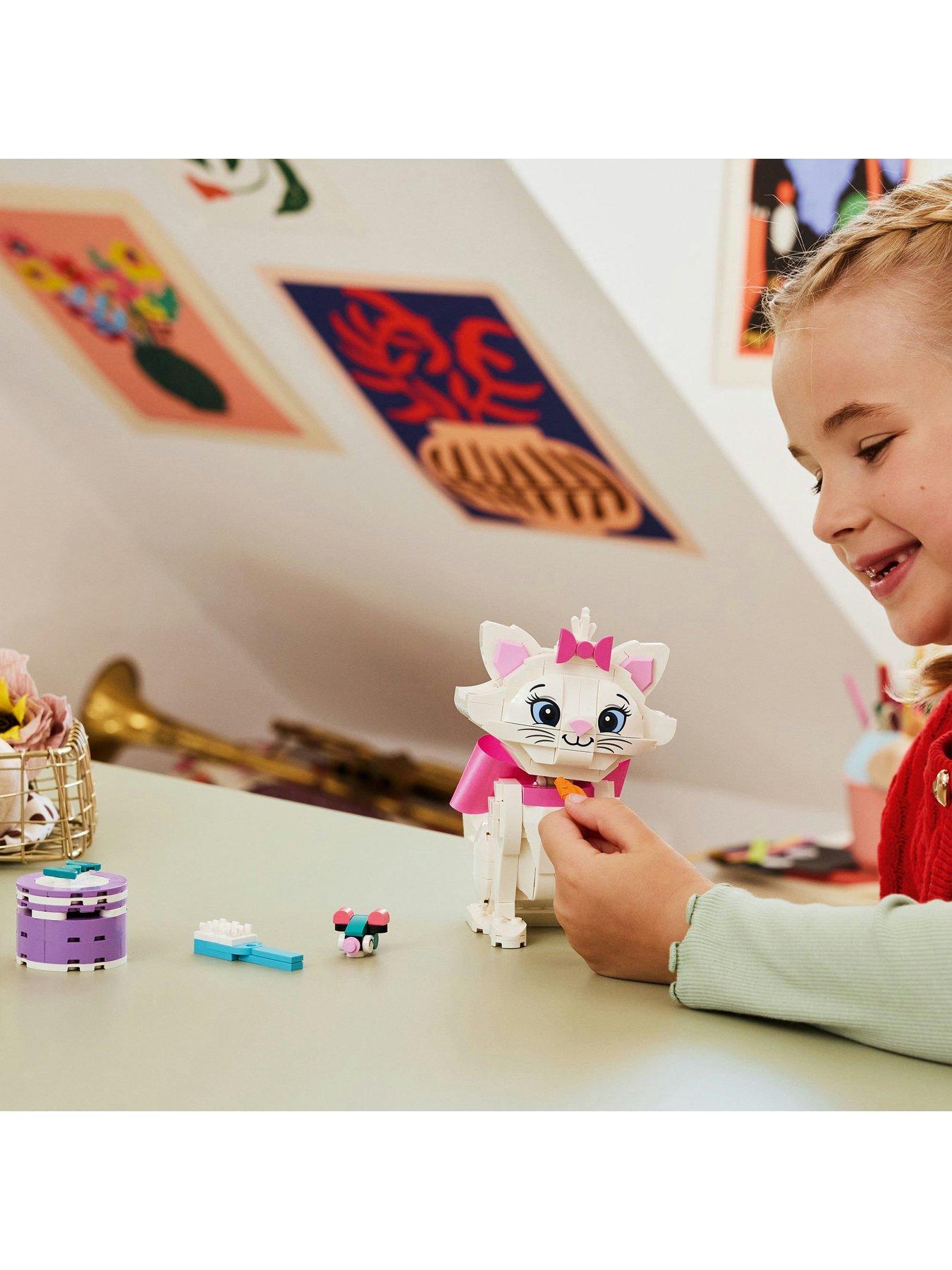 Image 5 of 7 of LEGO Disney The Aristocats Adorable Marie&nbsp;43286
