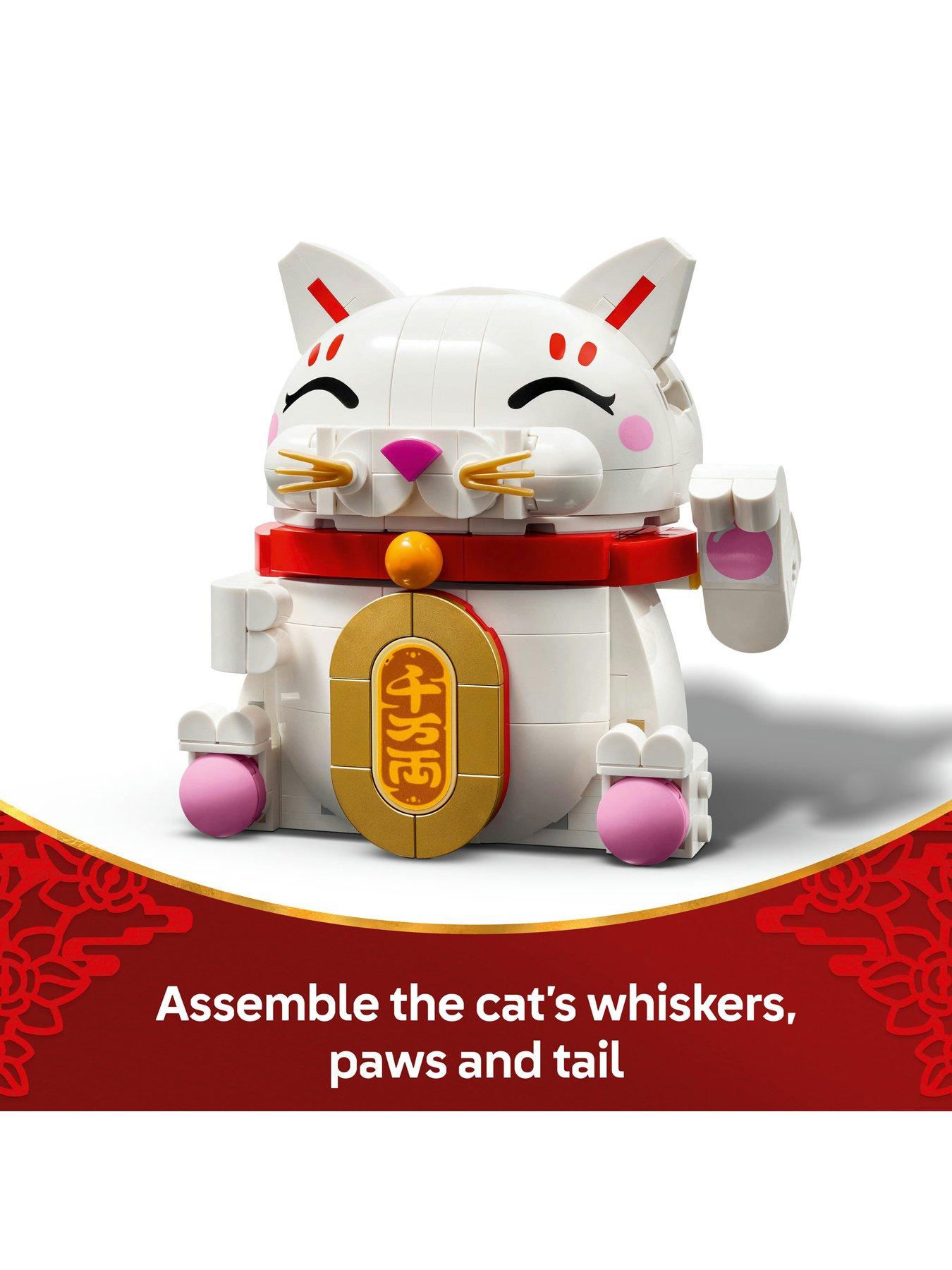Image 5 of 7 of LEGO Lucky Cat Display Model Building Kit (40813)