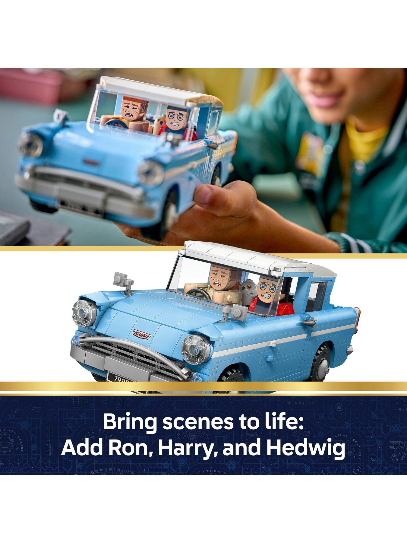 Image 3 of 8 of LEGO Harry Potter Enchanted Flying Ford Anglia Toy&nbsp;76470