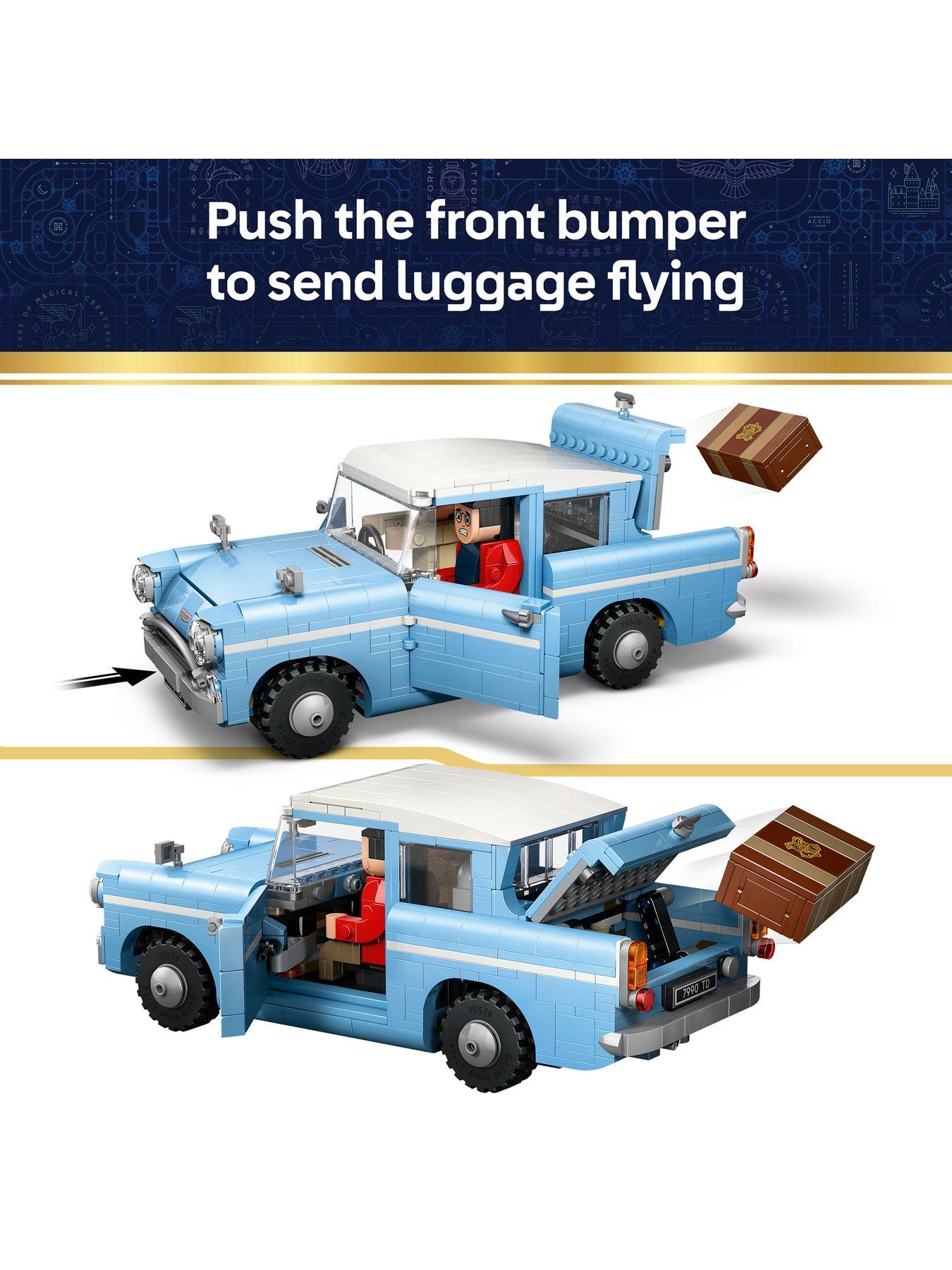 Image 5 of 8 of LEGO Harry Potter Enchanted Flying Ford Anglia Toy&nbsp;76470