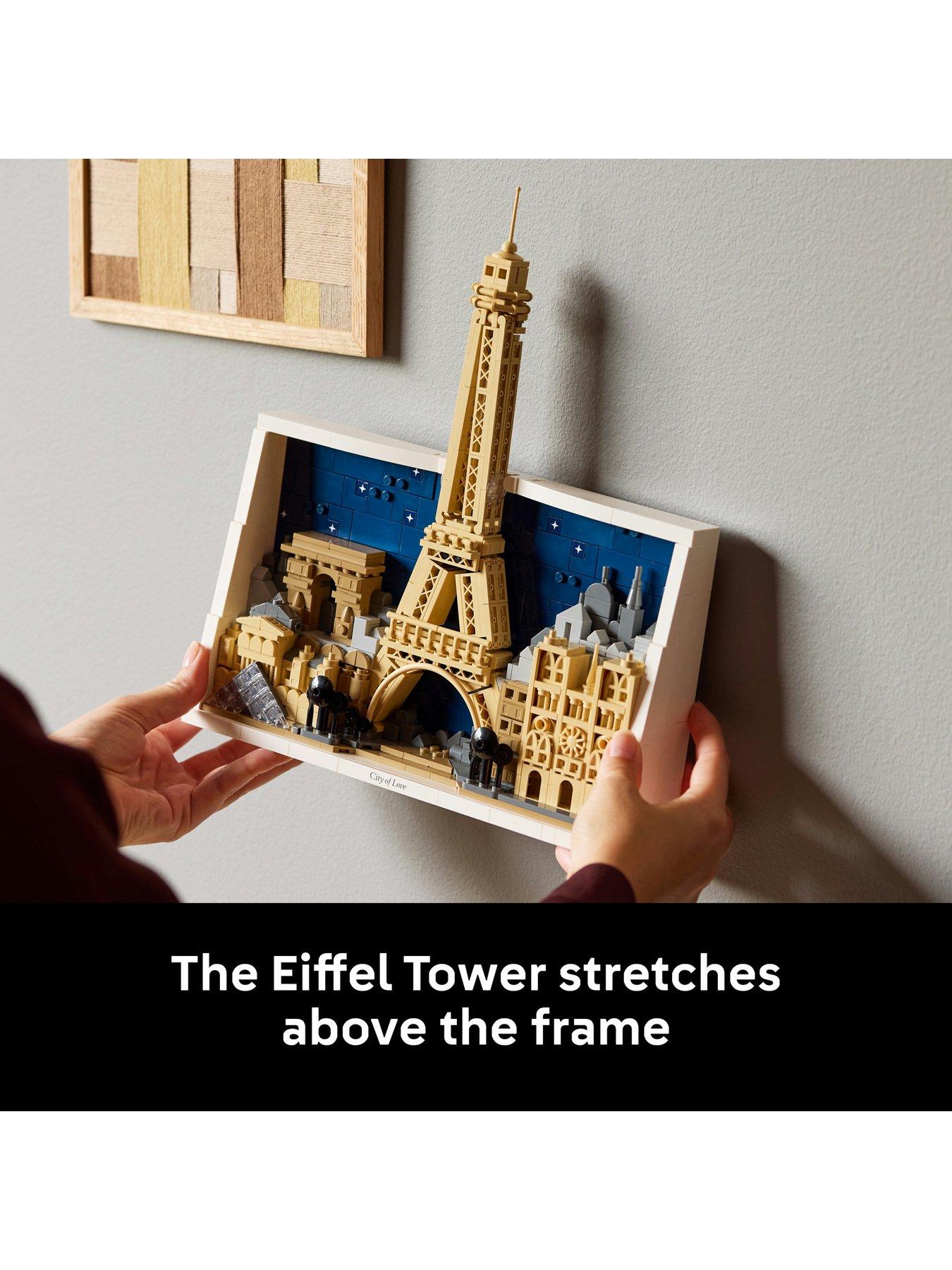 Image 6 of 8 of LEGO Architecture Paris &ndash; City of Love Set&nbsp;21064