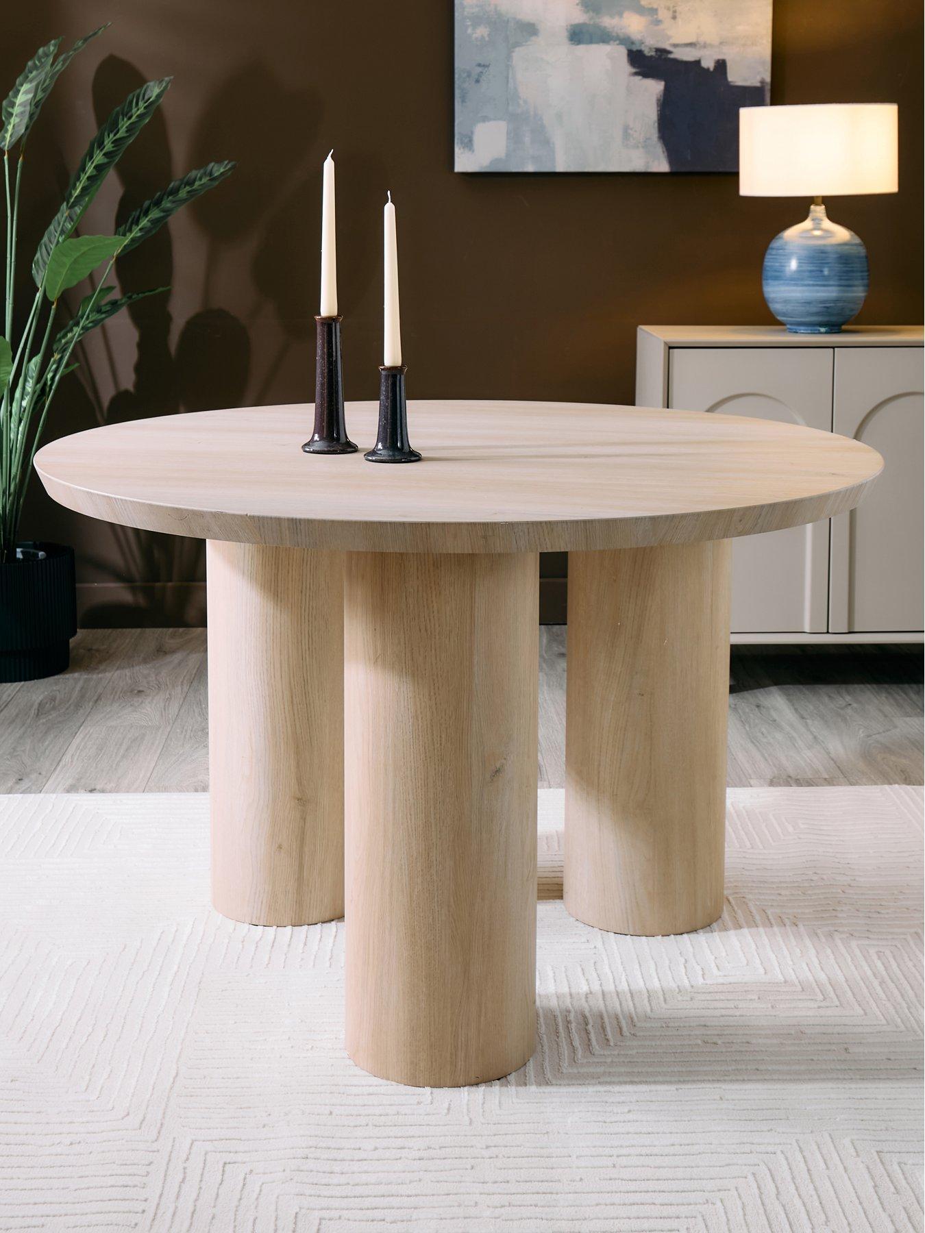 The Very Collection Arley 120 cm Round Dining Table - White Wash Oak