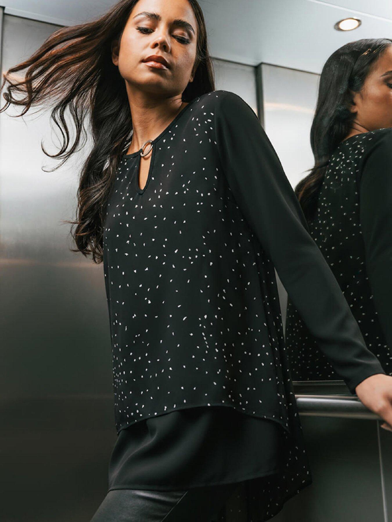 Roman Ring Front Foil Tunic Top - Black