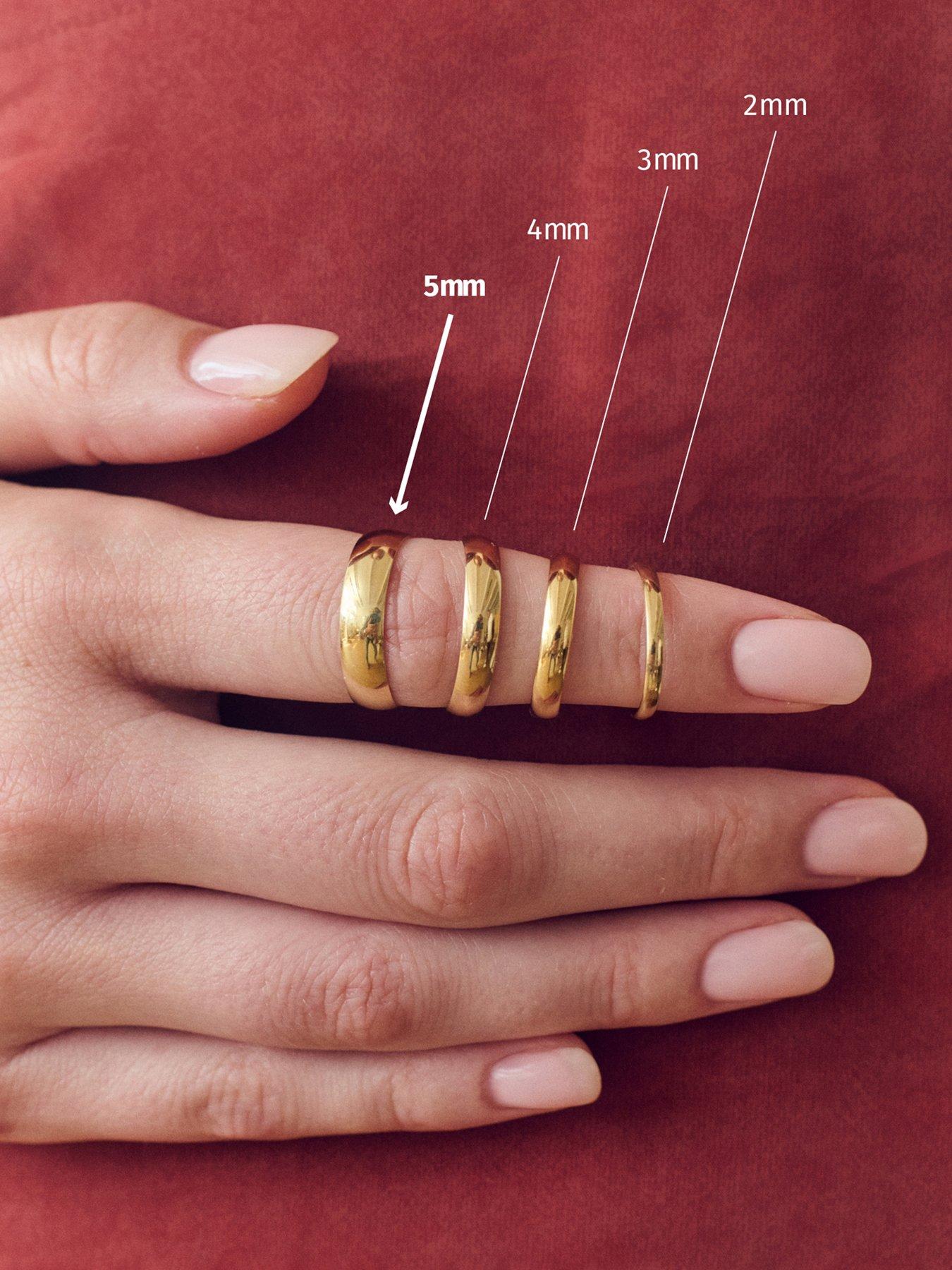 Image 5 of 5 of The Love Collection Classic 9ct Yellow Gold D-Shape Wedding Band Ring - 5mm
