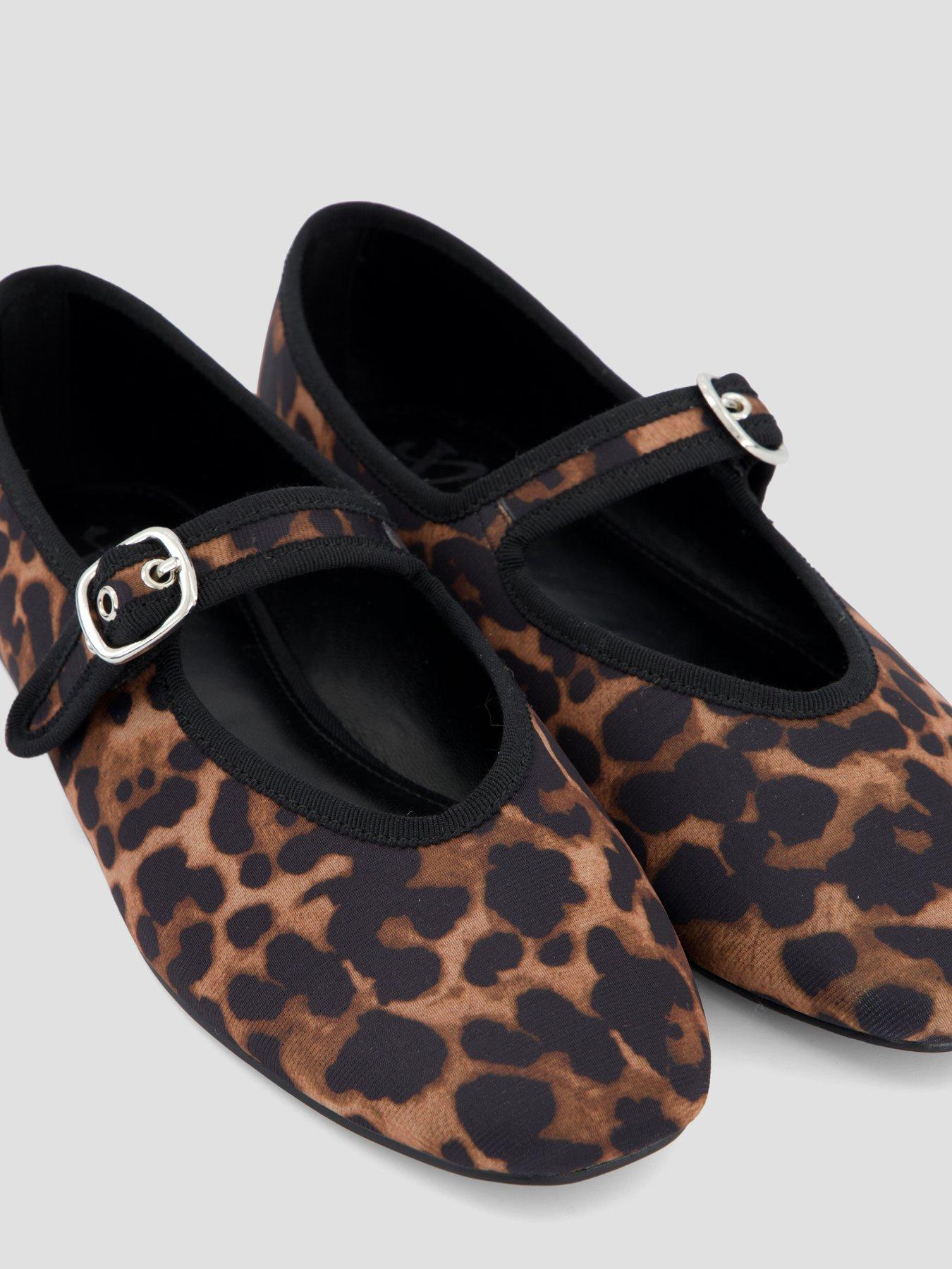 Image 5 of 7 of The Very Collection Ballerina Flat Shoes - Leopard Print