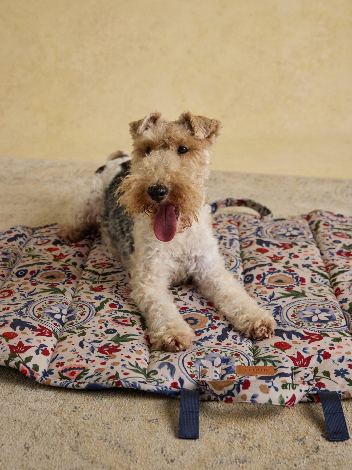 Joules Festival Floral Travel Mat