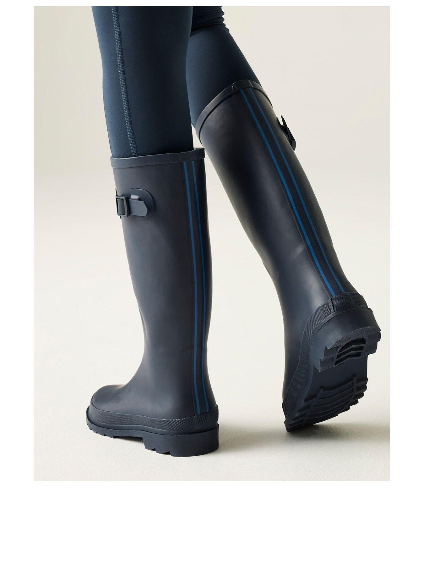 Image 2 of 7 of Regatta Womens Fairweather III Wellies - Navy