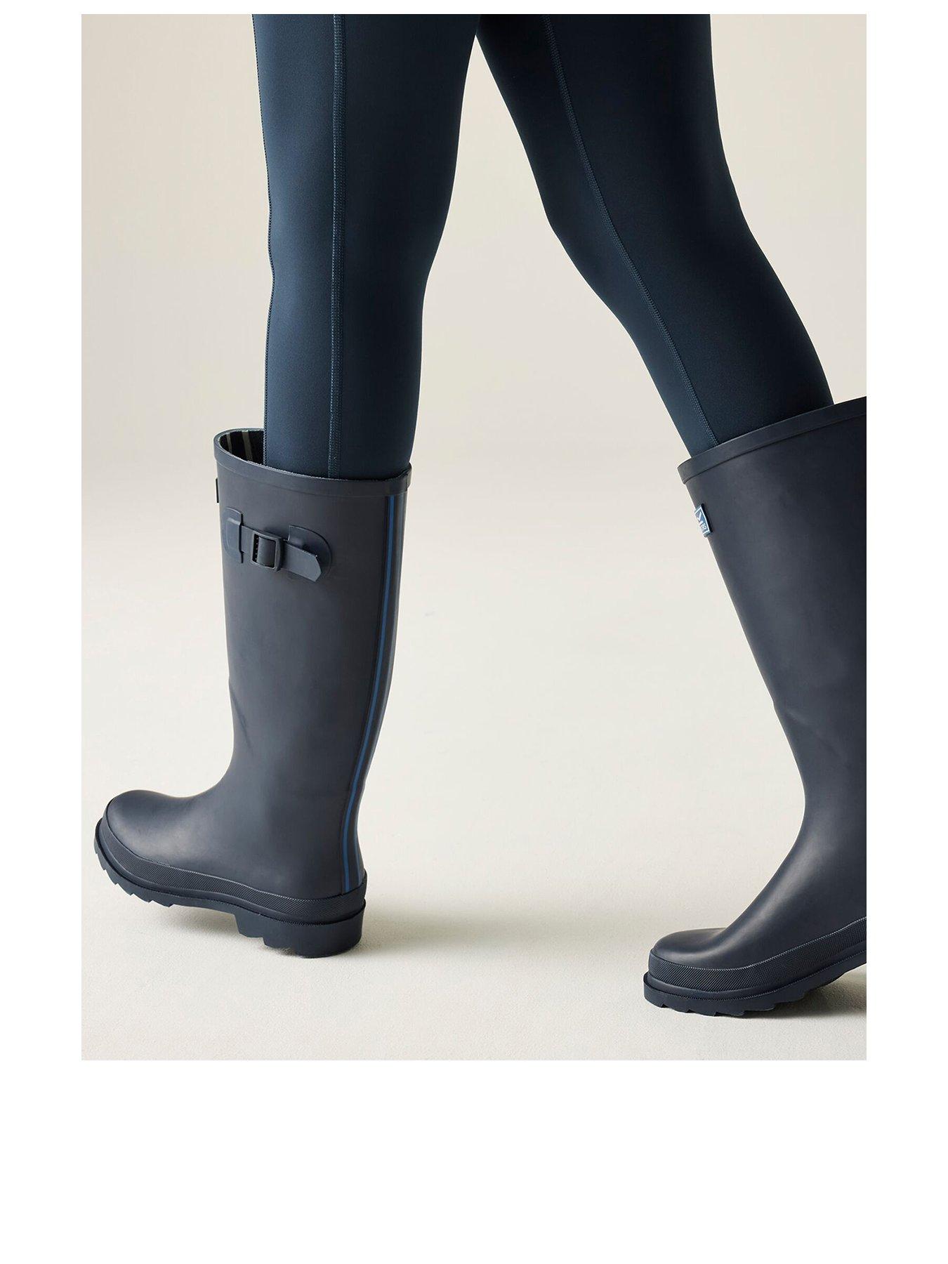 Image 3 of 7 of Regatta Womens Fairweather III Wellies - Navy