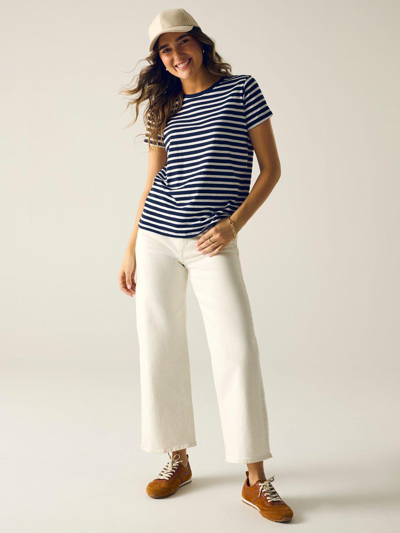 Image 4 of 7 of Regatta Womens Bayletta T-Shirt - Navy