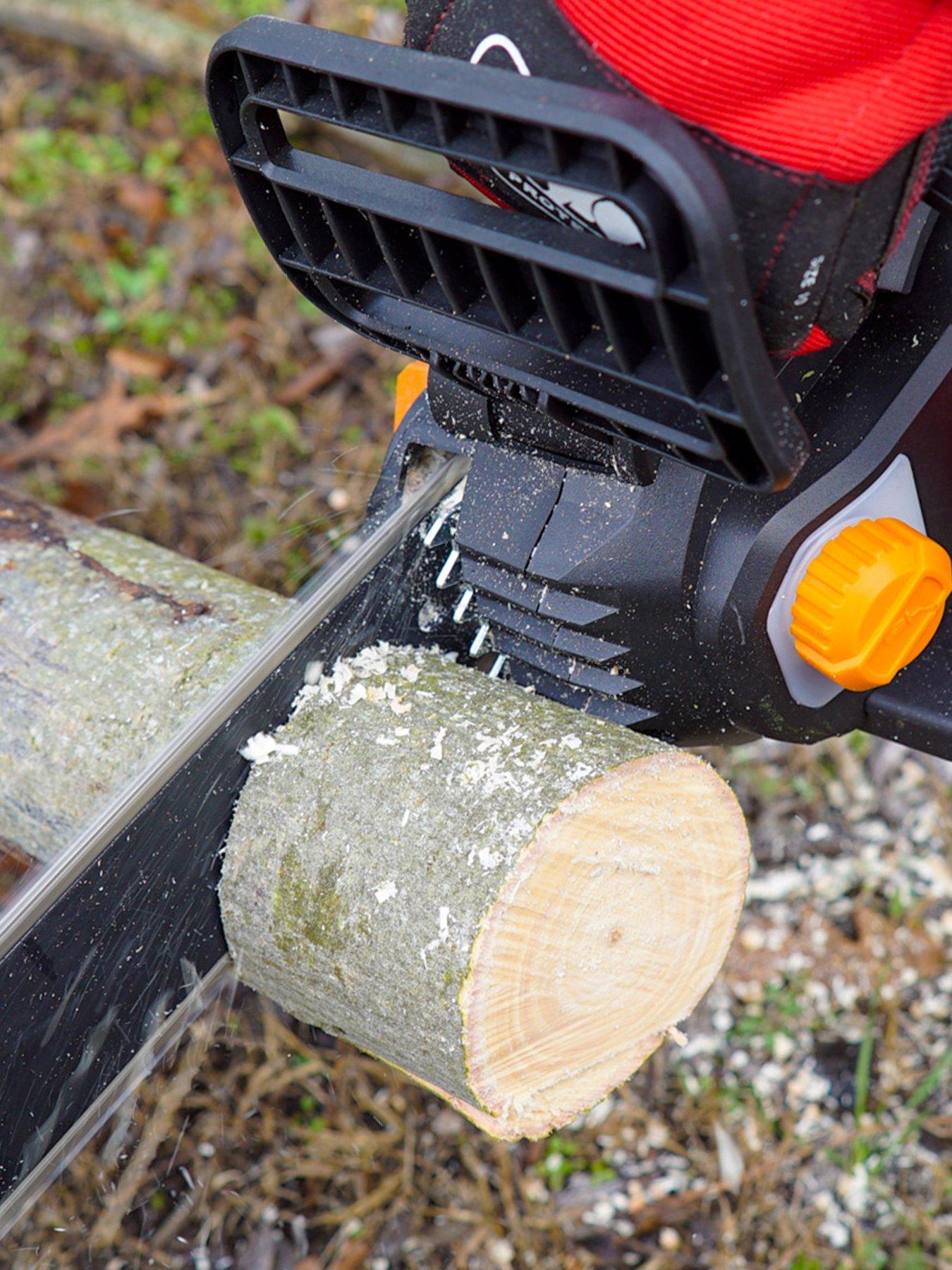 Image 5 of 6 of Worx 20V PowerShare 30cm Cordless Chainsaw with x1 4.0Ah Battery &amp; Charger