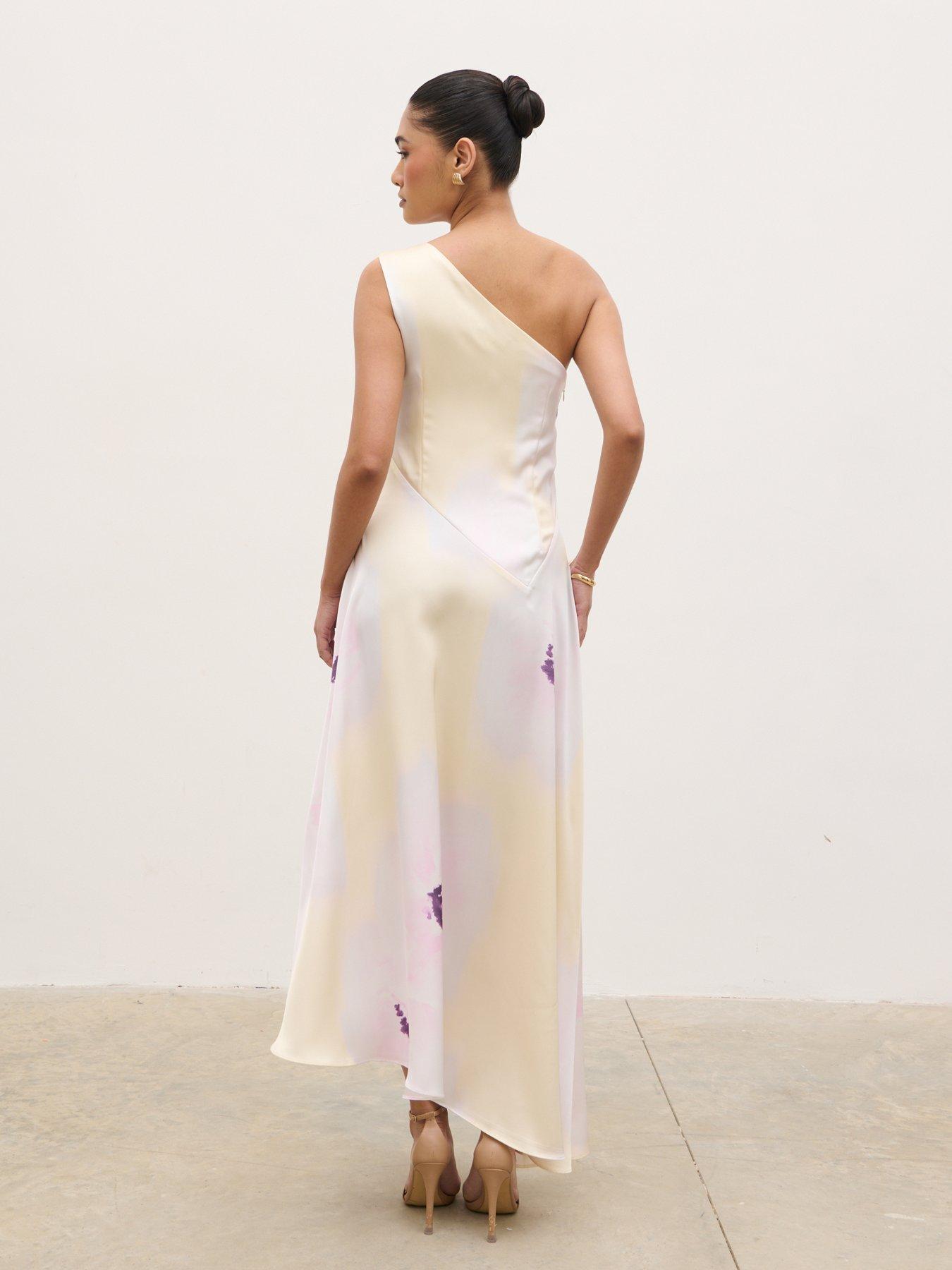 Image 2 of 4 of Pretty Lavish Ember One Shoulder Printed Midaxi Dress - Watercolour Poppy