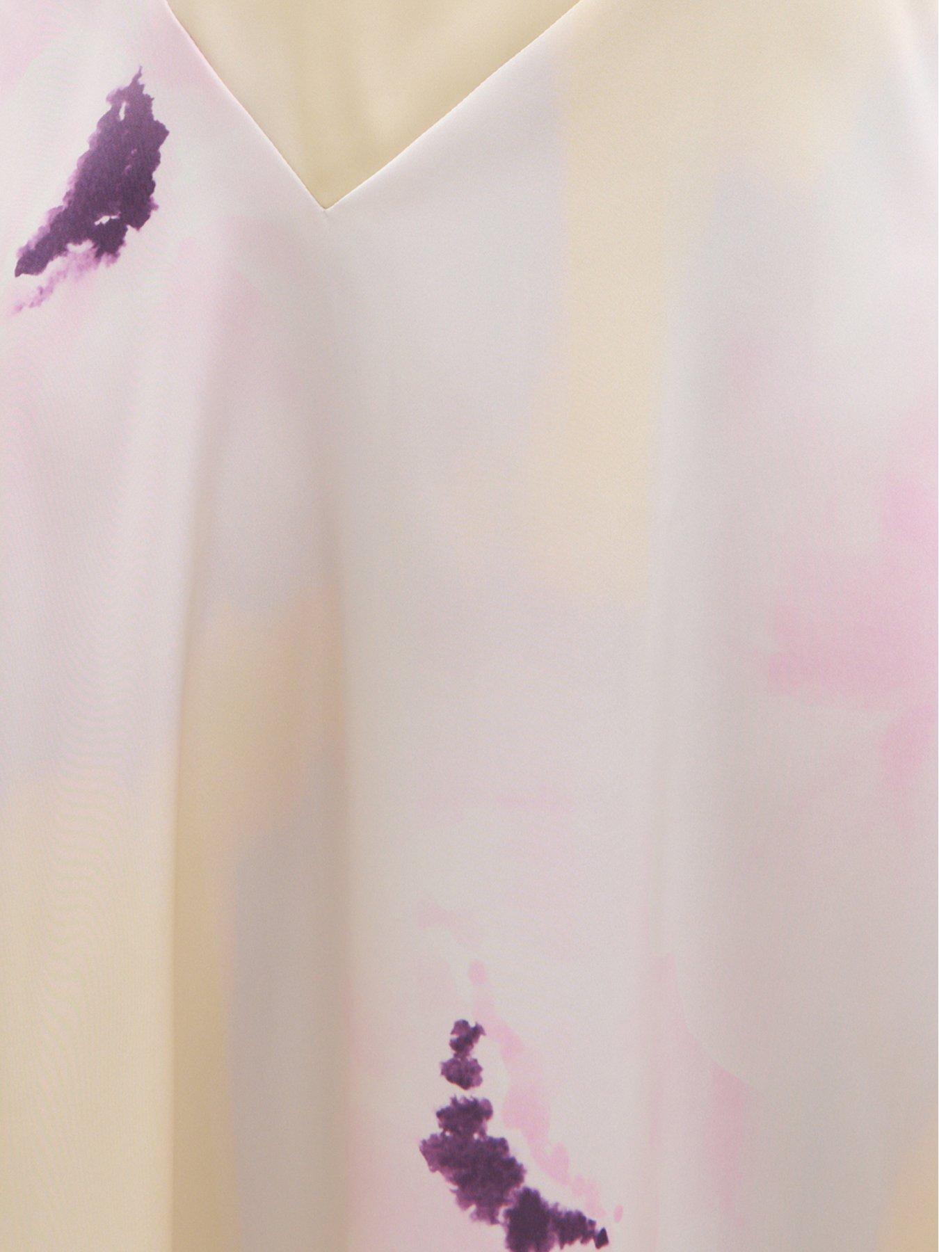 Image 4 of 4 of Pretty Lavish Ember One Shoulder Printed Midaxi Dress - Watercolour Poppy