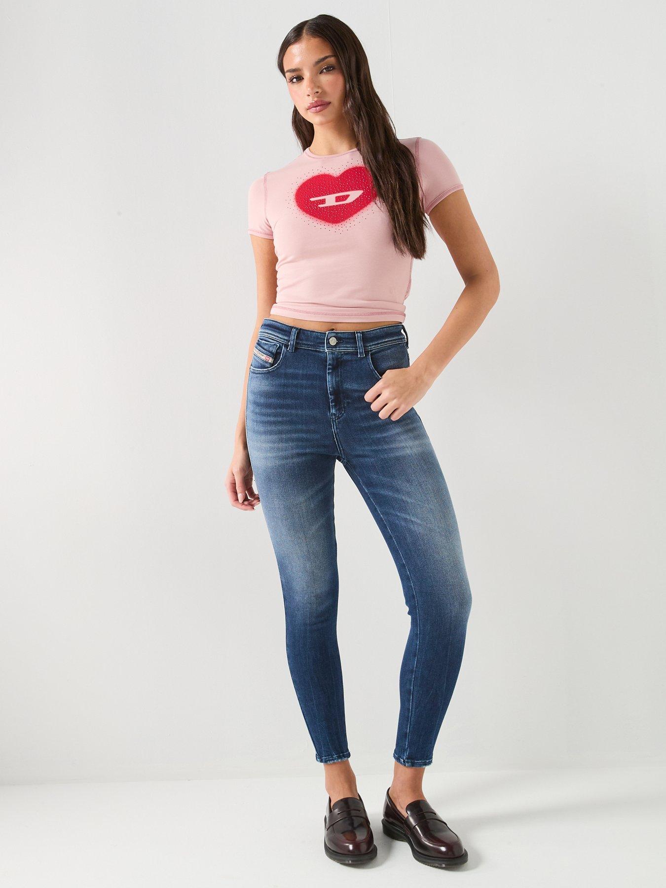 Image 3 of 6 of Diesel Heart Logo T-Shirt - Pink