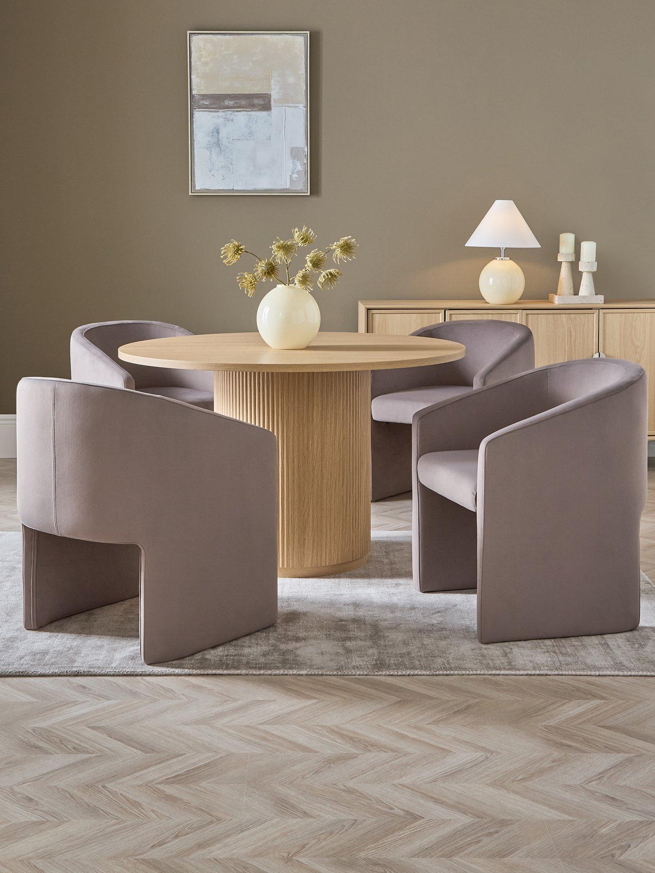 The Very Collection Carina Oak 120cm Round Dining Table & 4 Mira Scoop Back Chairs