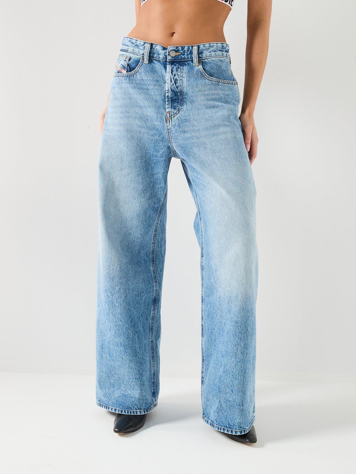 Diesel 1996 D-Sire Low Rise Wid Leg Relaxed Jeans - Light Blue