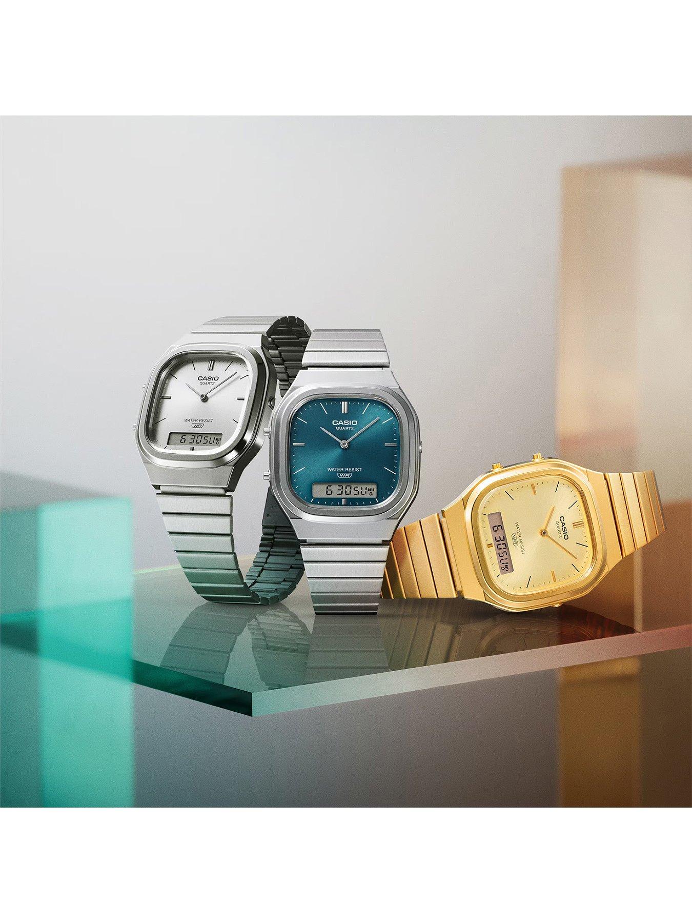 Image 6 of 6 of Casio AQ-240E Vintage Watch