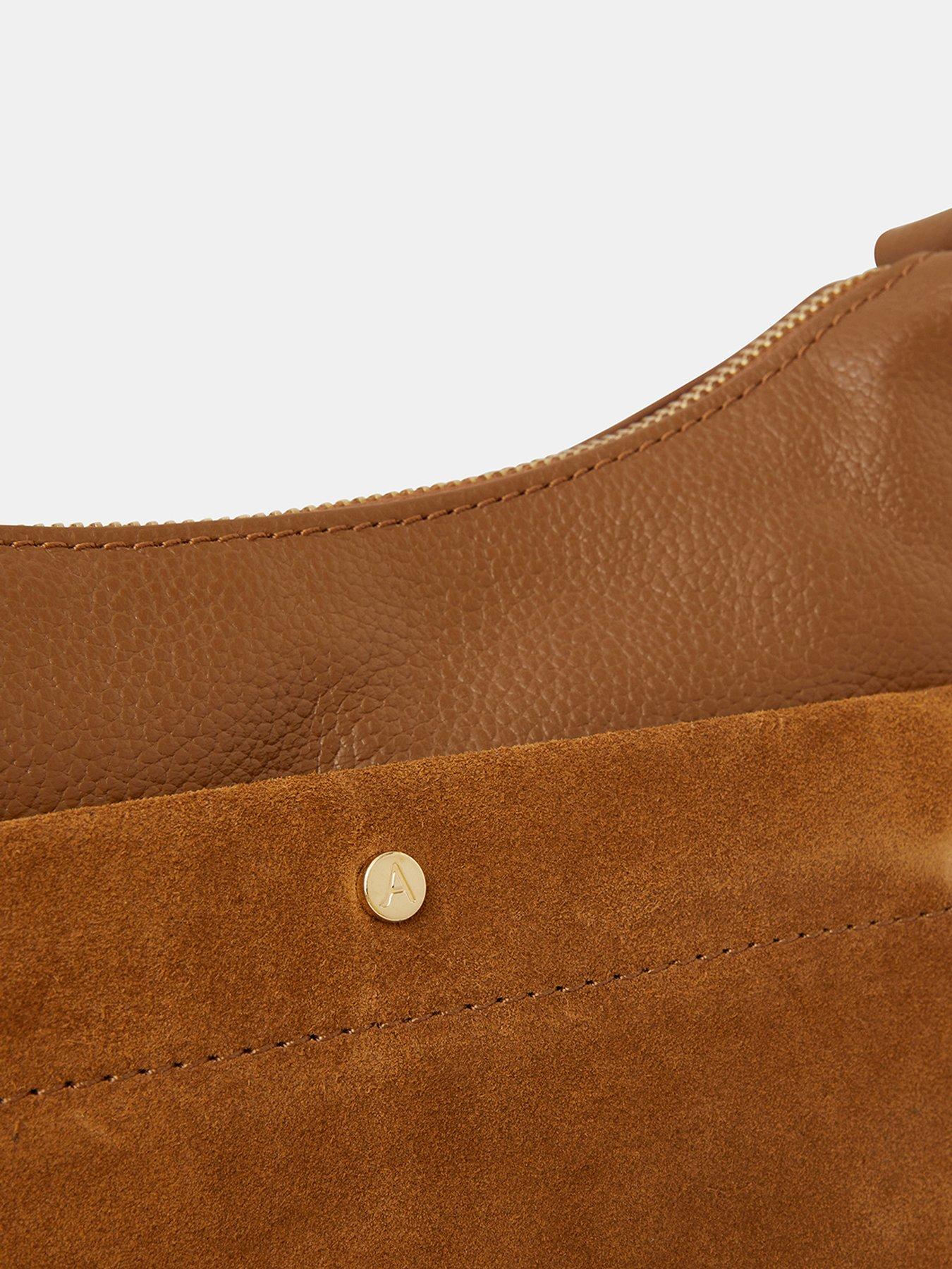 Image 3 of 4 of Accessorize Leather Messenger Cross-body Bag
