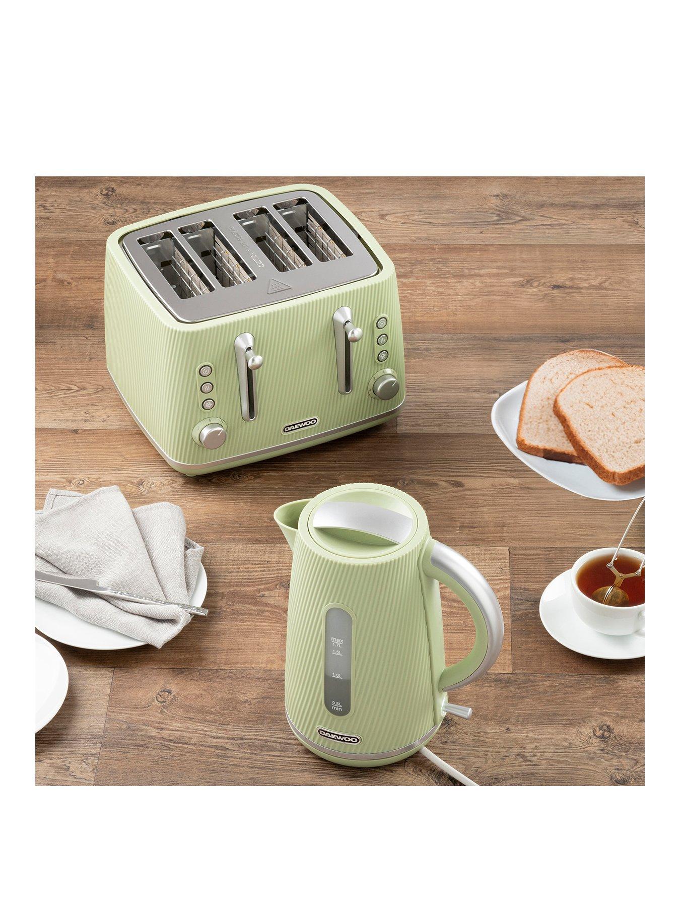 Daewoo Cascade 1.7L Kettle  &  4 Slice Toaster Bundle - Sage