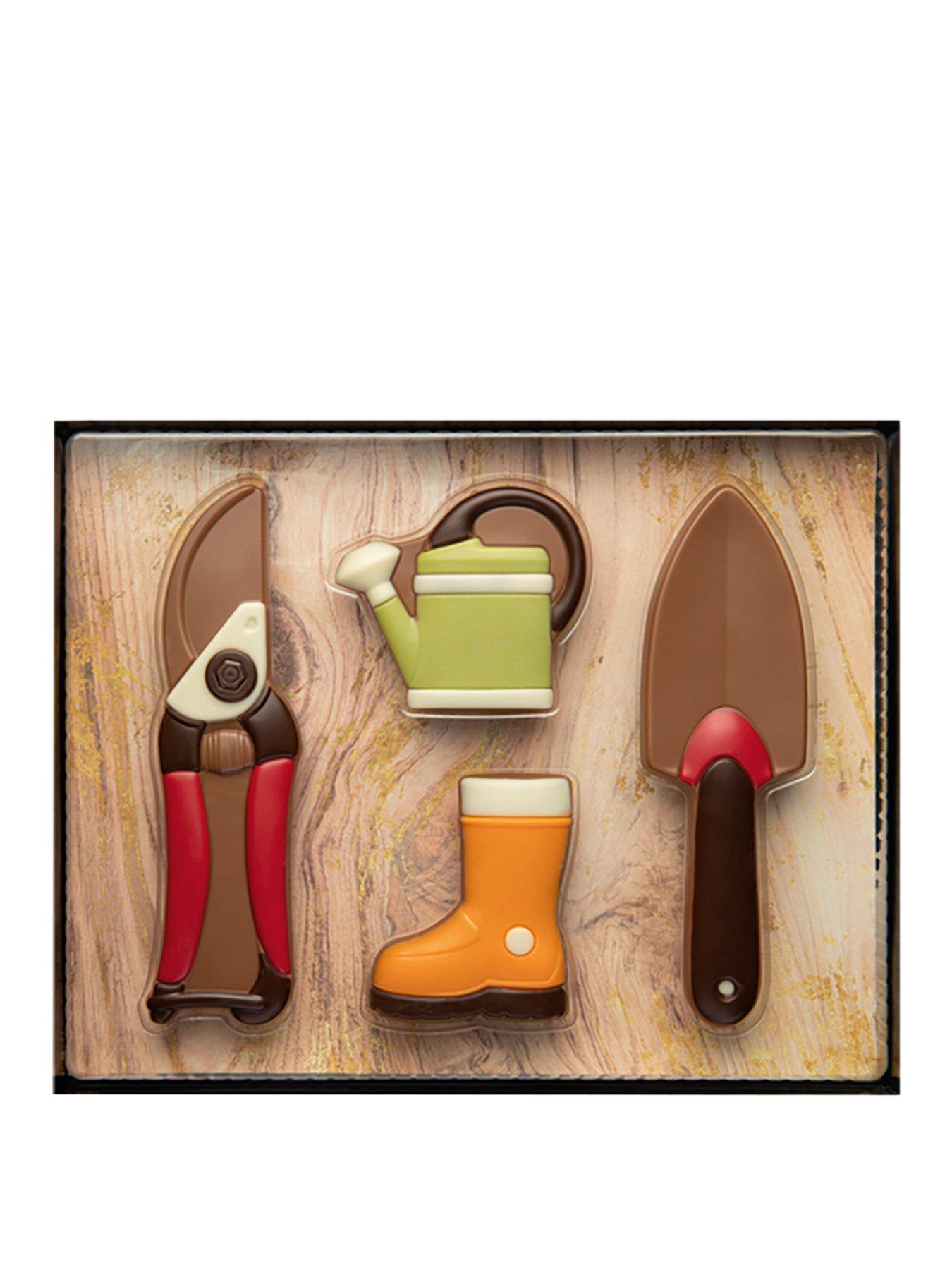 Decorated milk chocolate gardening gift set