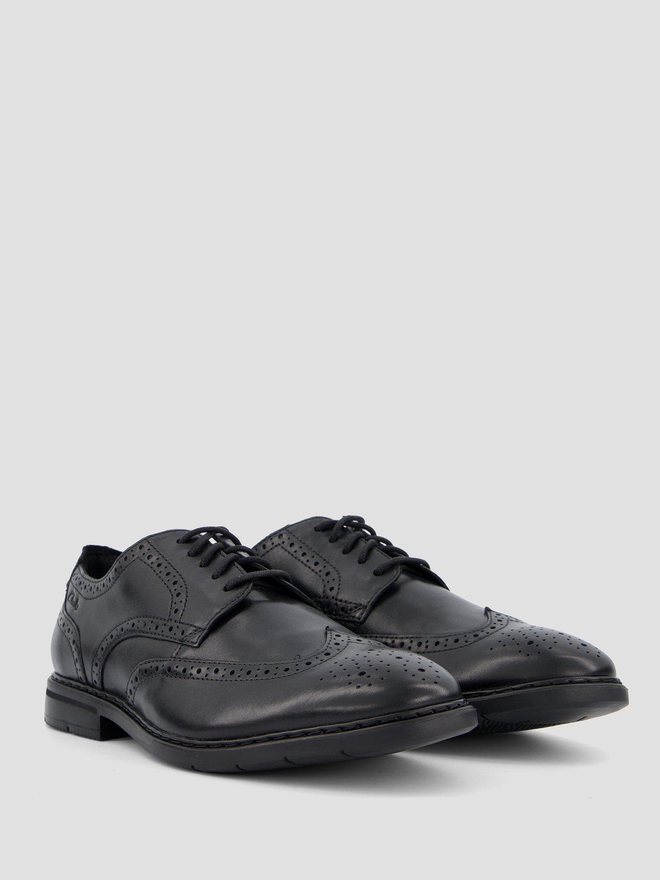 Image 6 of 6 of Clarks Banbury Tip Leather Brogue Shoes - Black