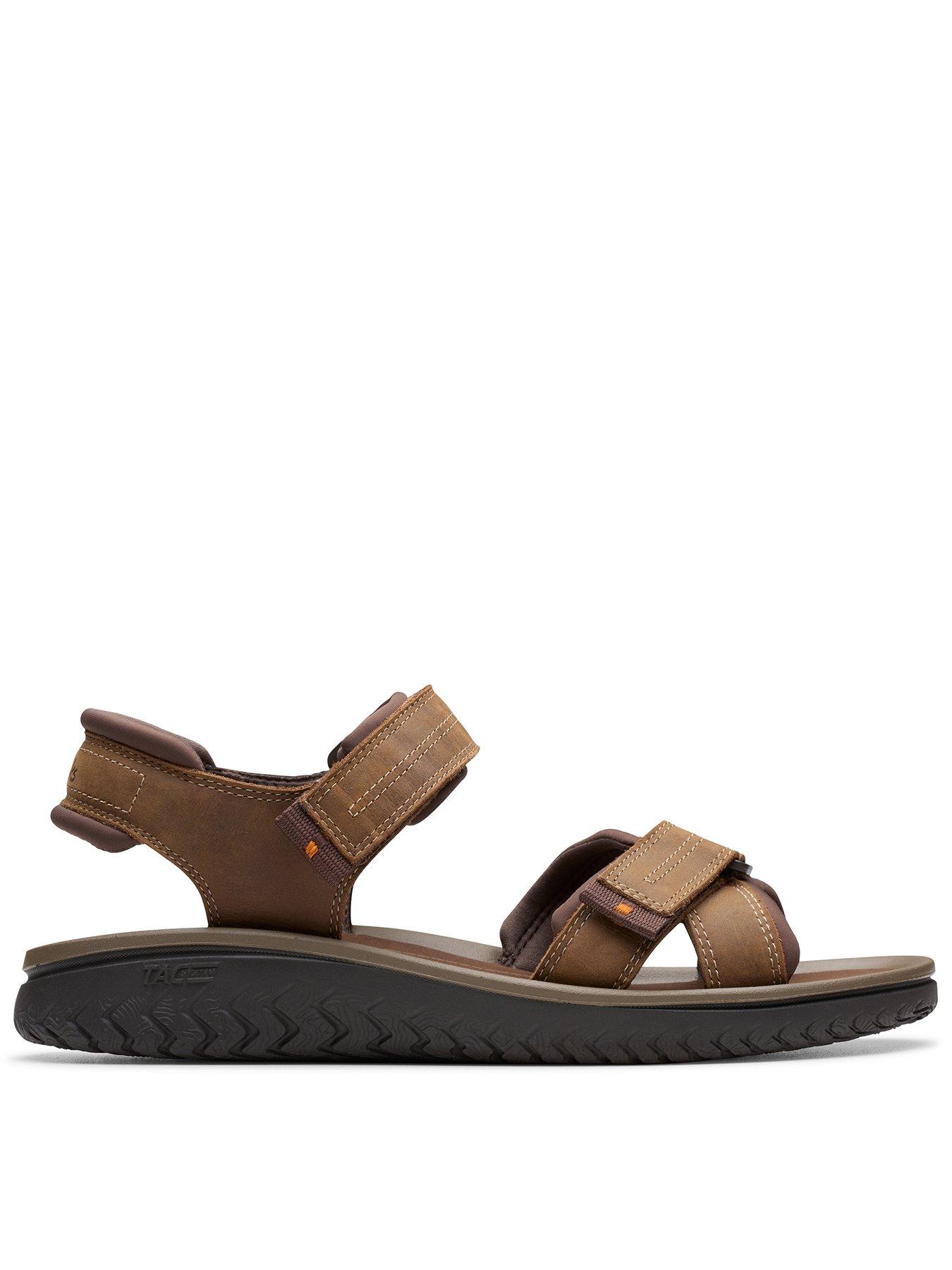Clarks Wesley Shore Sandals - Dark Brown
