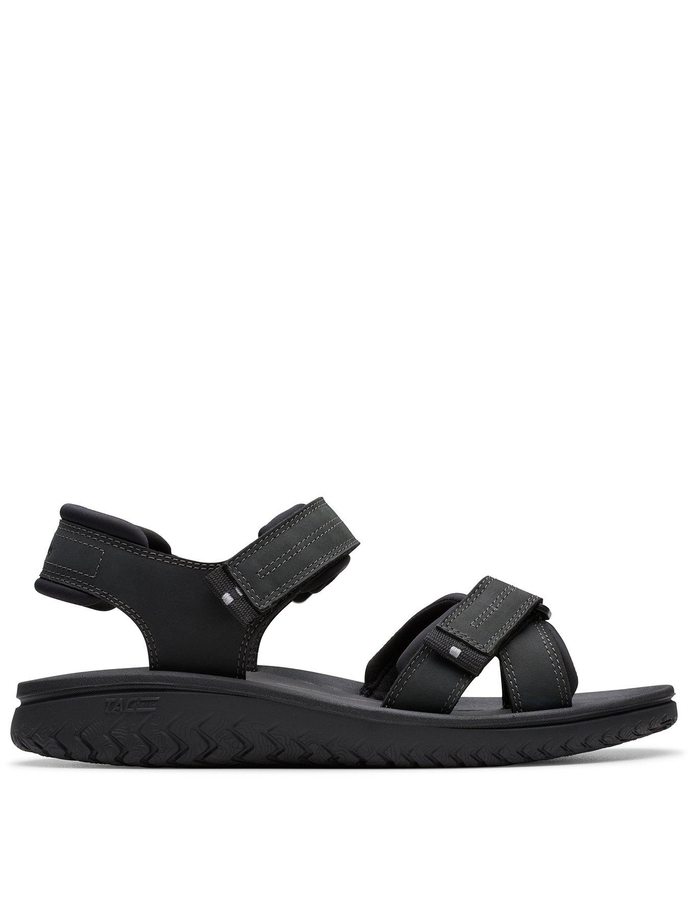 Clarks: Wesley Shore Sandals - Black