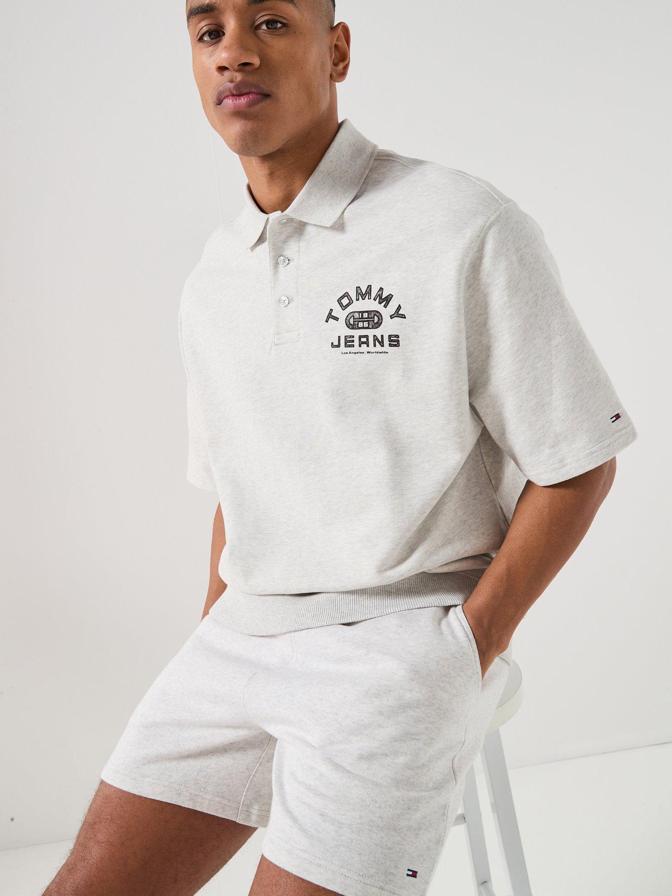 Image 4 of 5 of Tommy Jeans Tommy Jeans S Flag Sweat Shorts - Grey