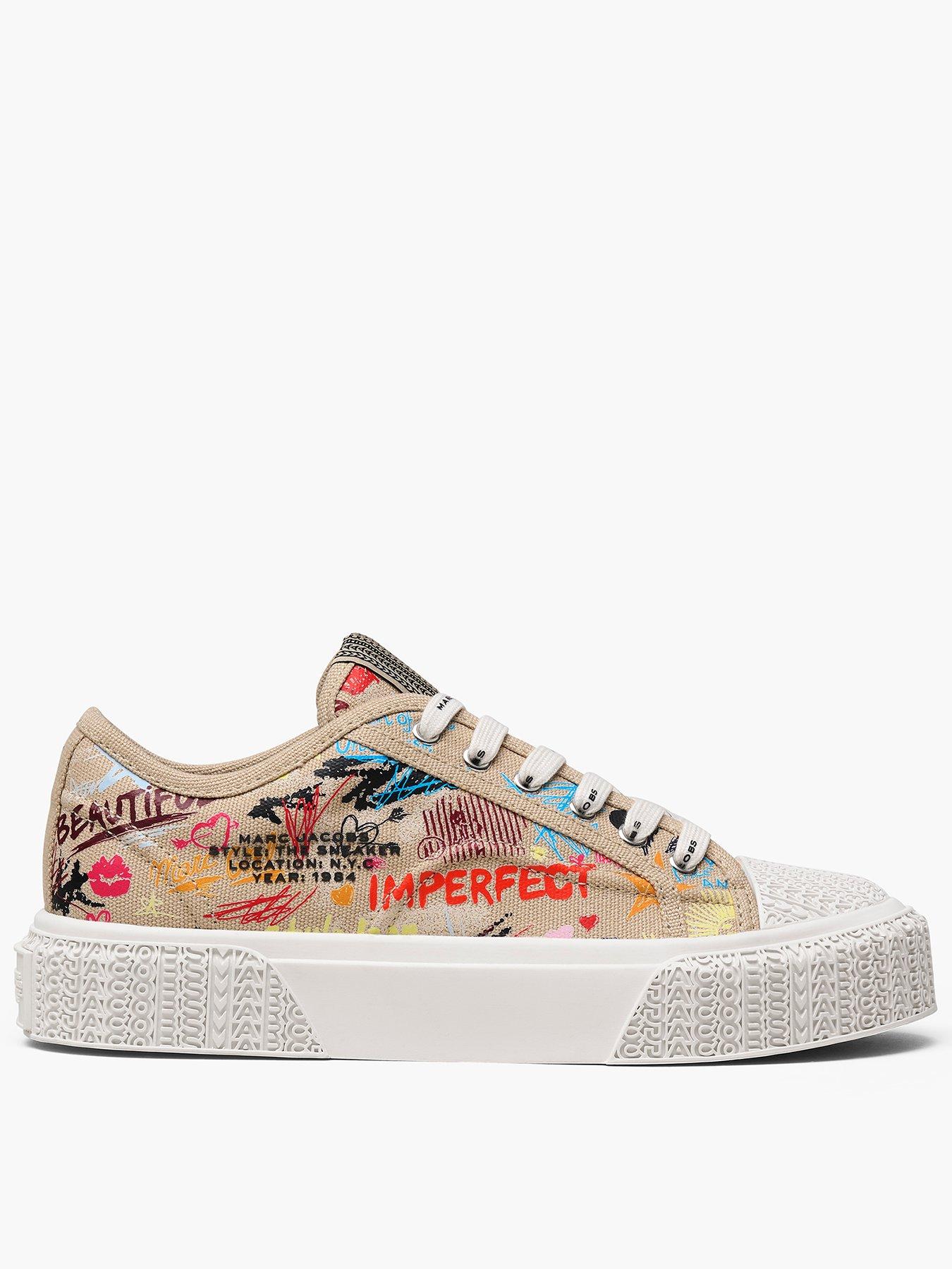 MARC JACOBS The Low Top Sneaker - Beige