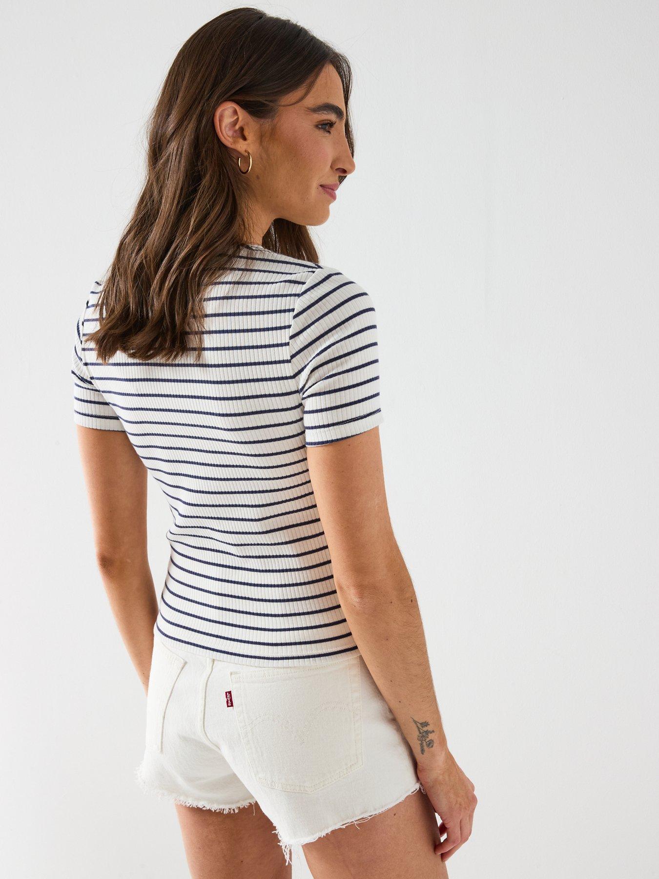 Image 5 of 6 of Levi's Muse Ss Tee