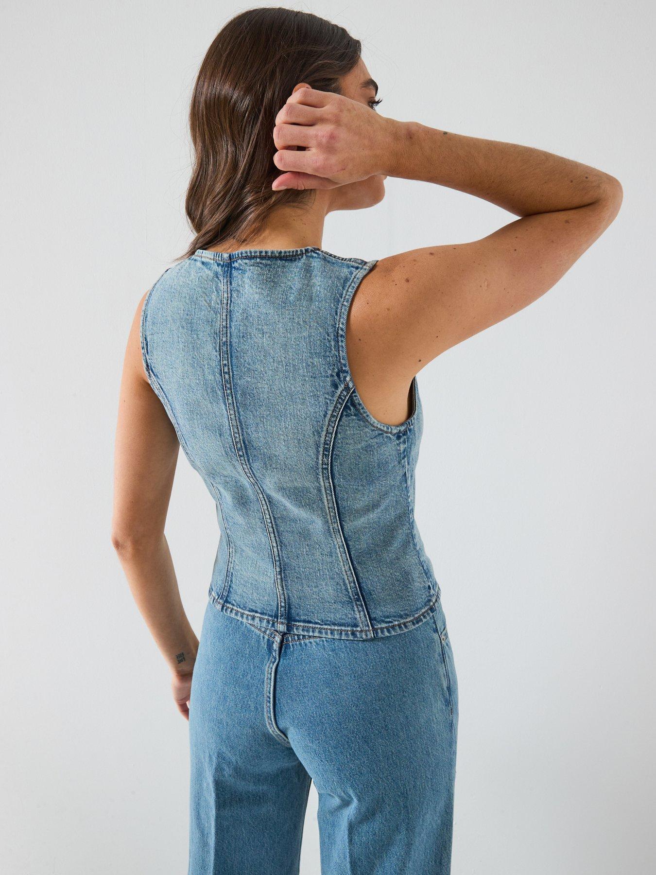 Image 2 of 6 of Levi's Sculpted Top - Blue