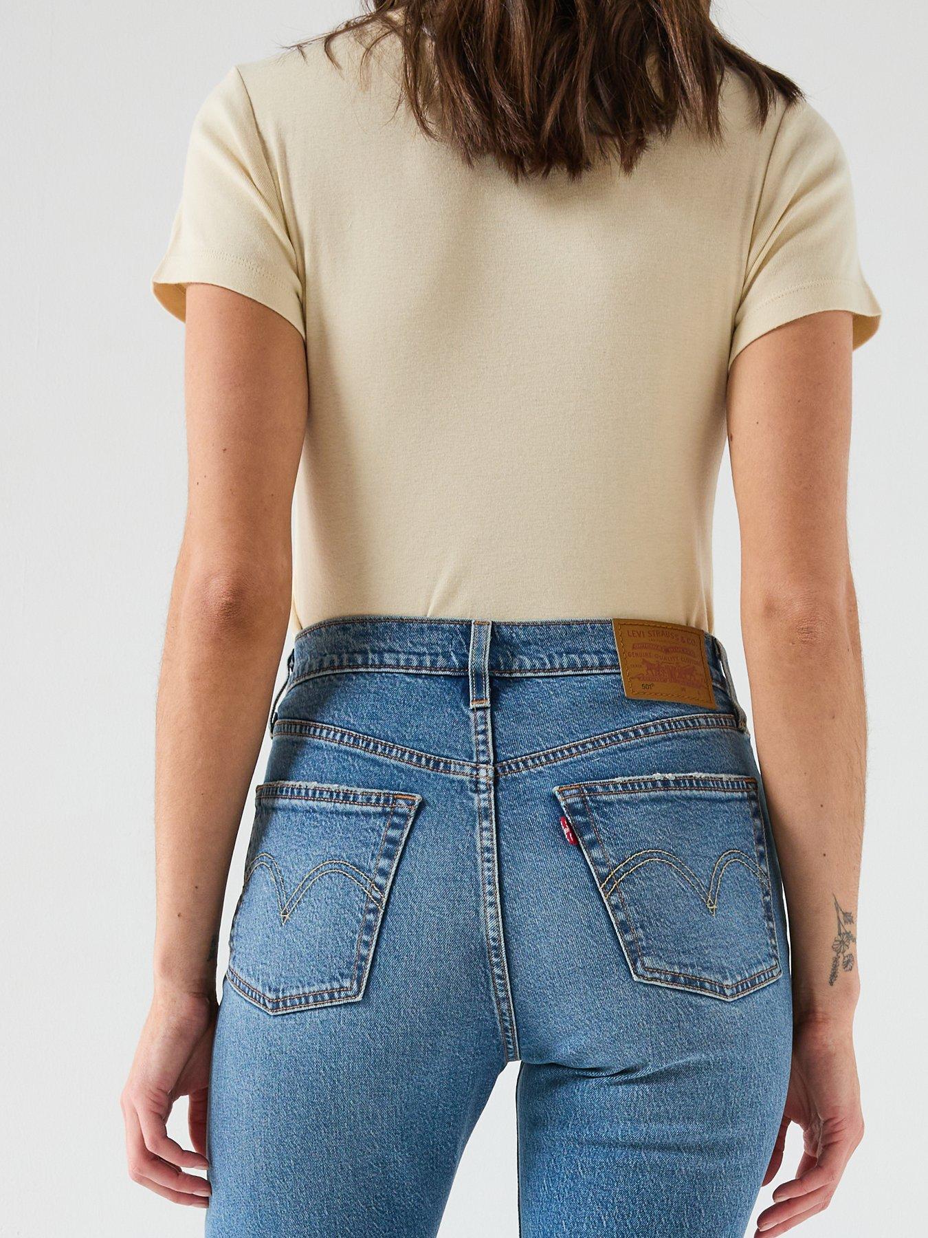 Image 5 of 6 of Levi's 501 Crop Lightweight - Blue