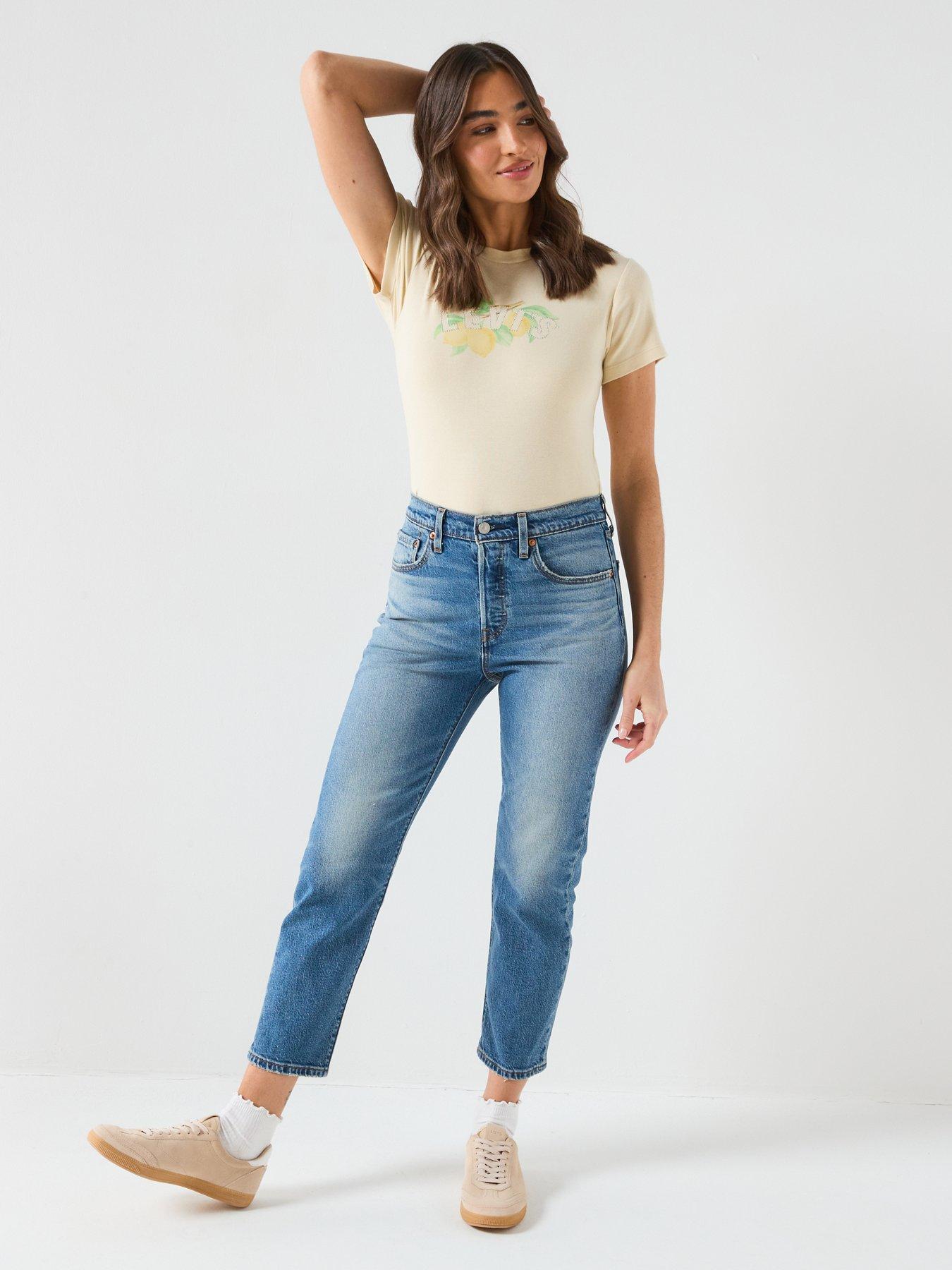 Image 6 of 6 of Levi's 501 Crop Lightweight - Blue