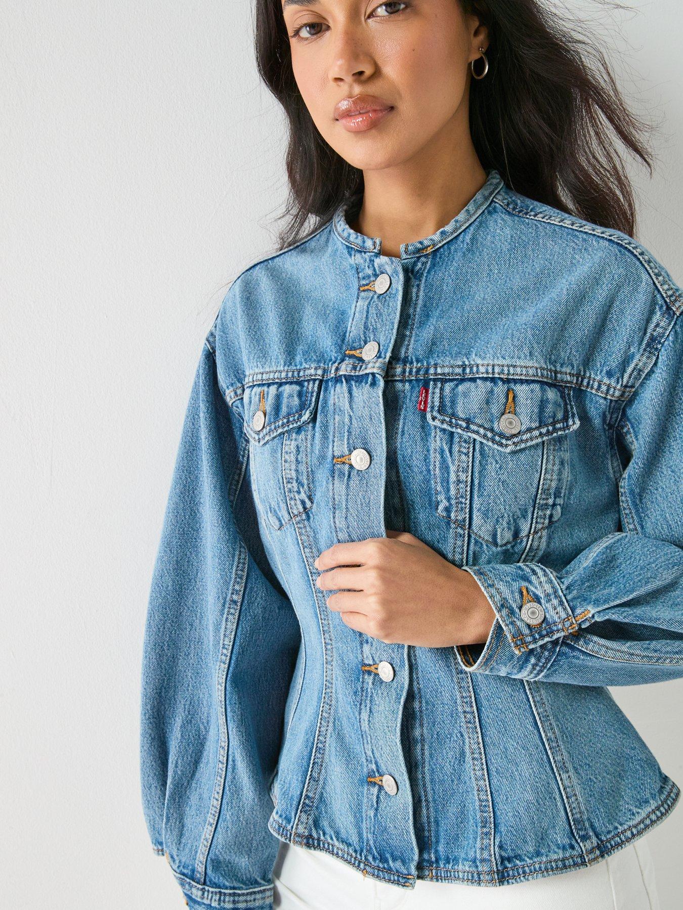 Image 4 of 6 of Levi's Sculpted Trucker Jacket - Blue