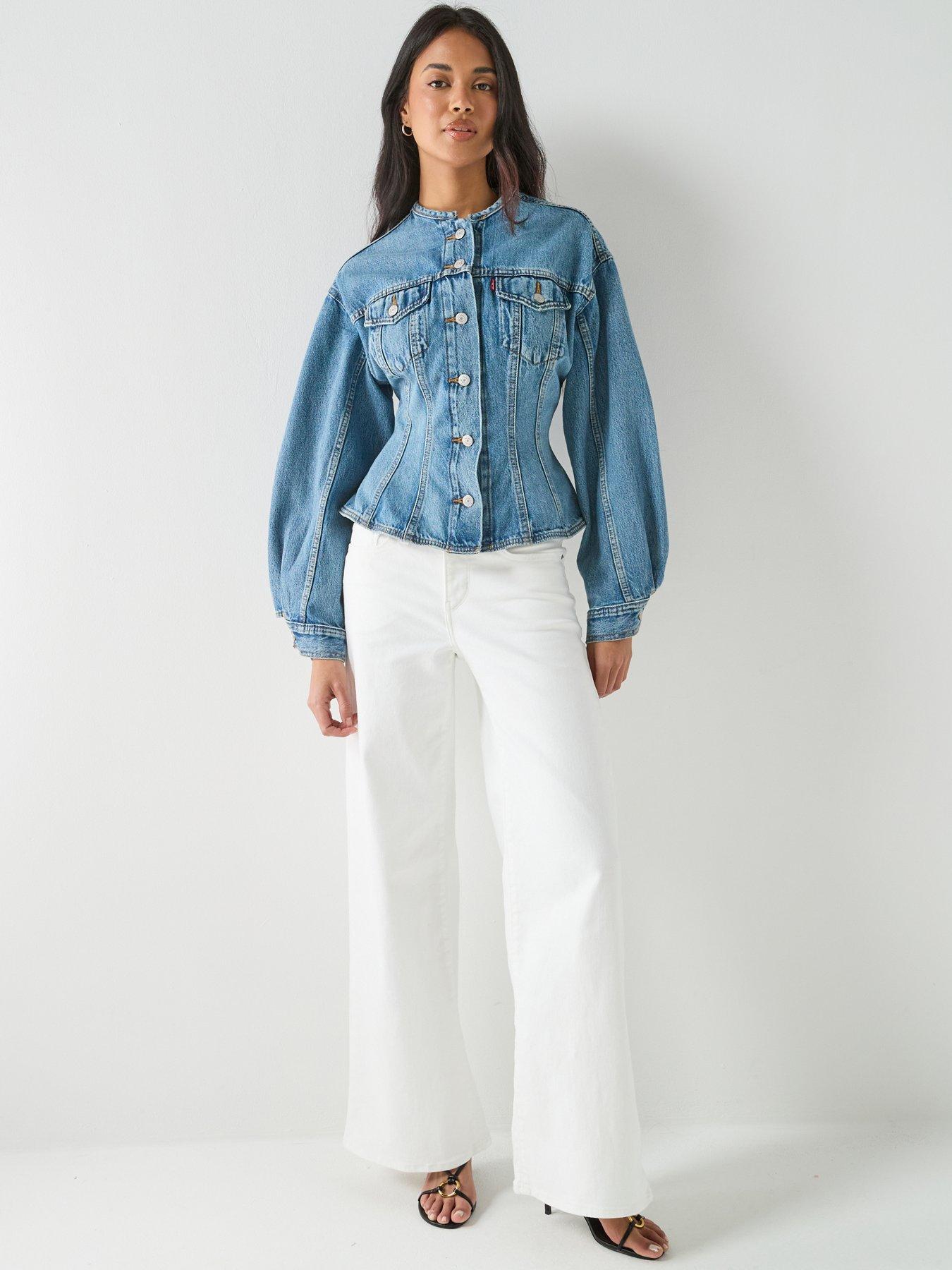 Image 6 of 6 of Levi's 318 Shaping Wide Leg Neutrals