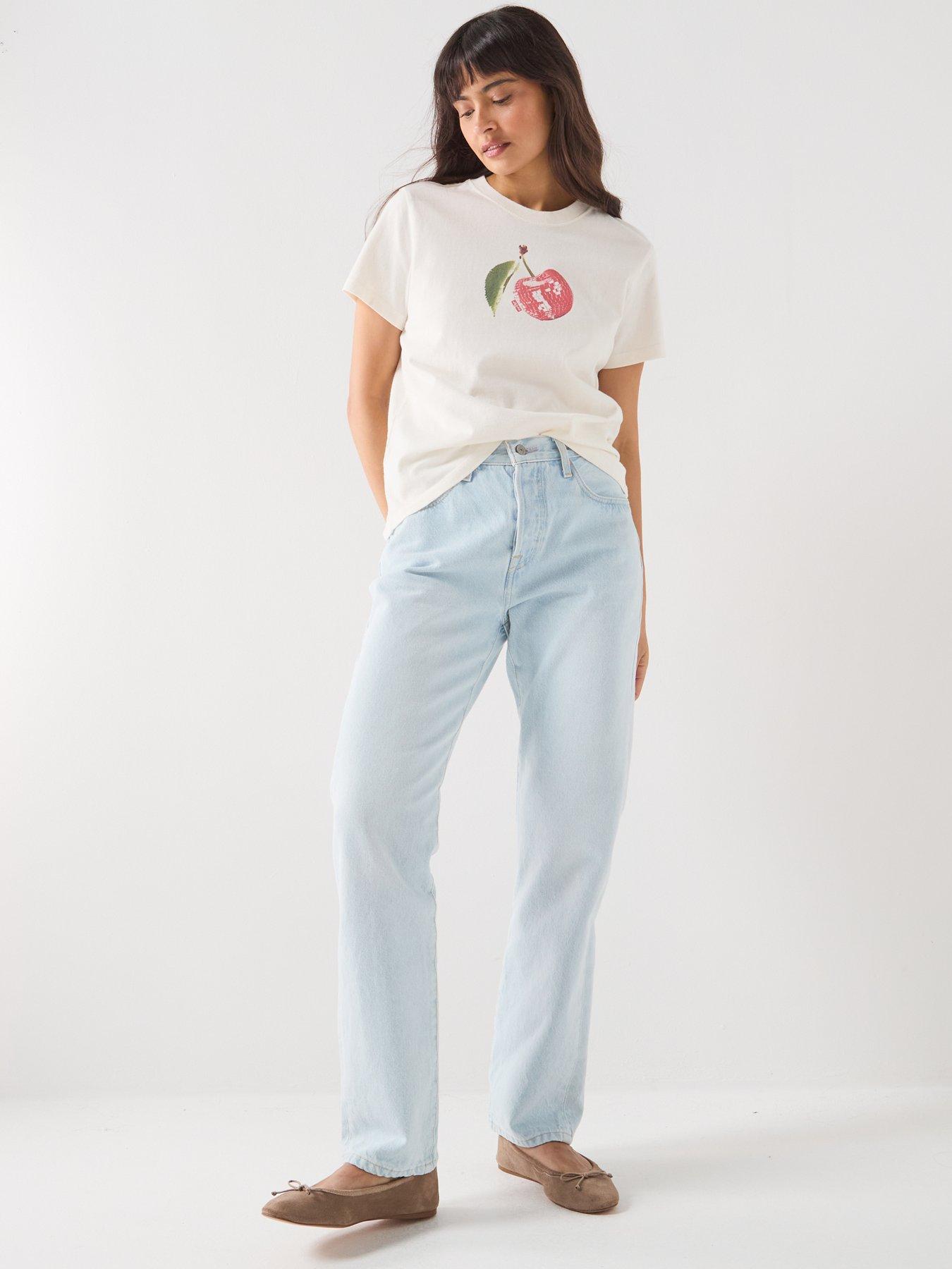 Image 3 of 5 of Levi's Graphic Favourite T-Shirt - Beige