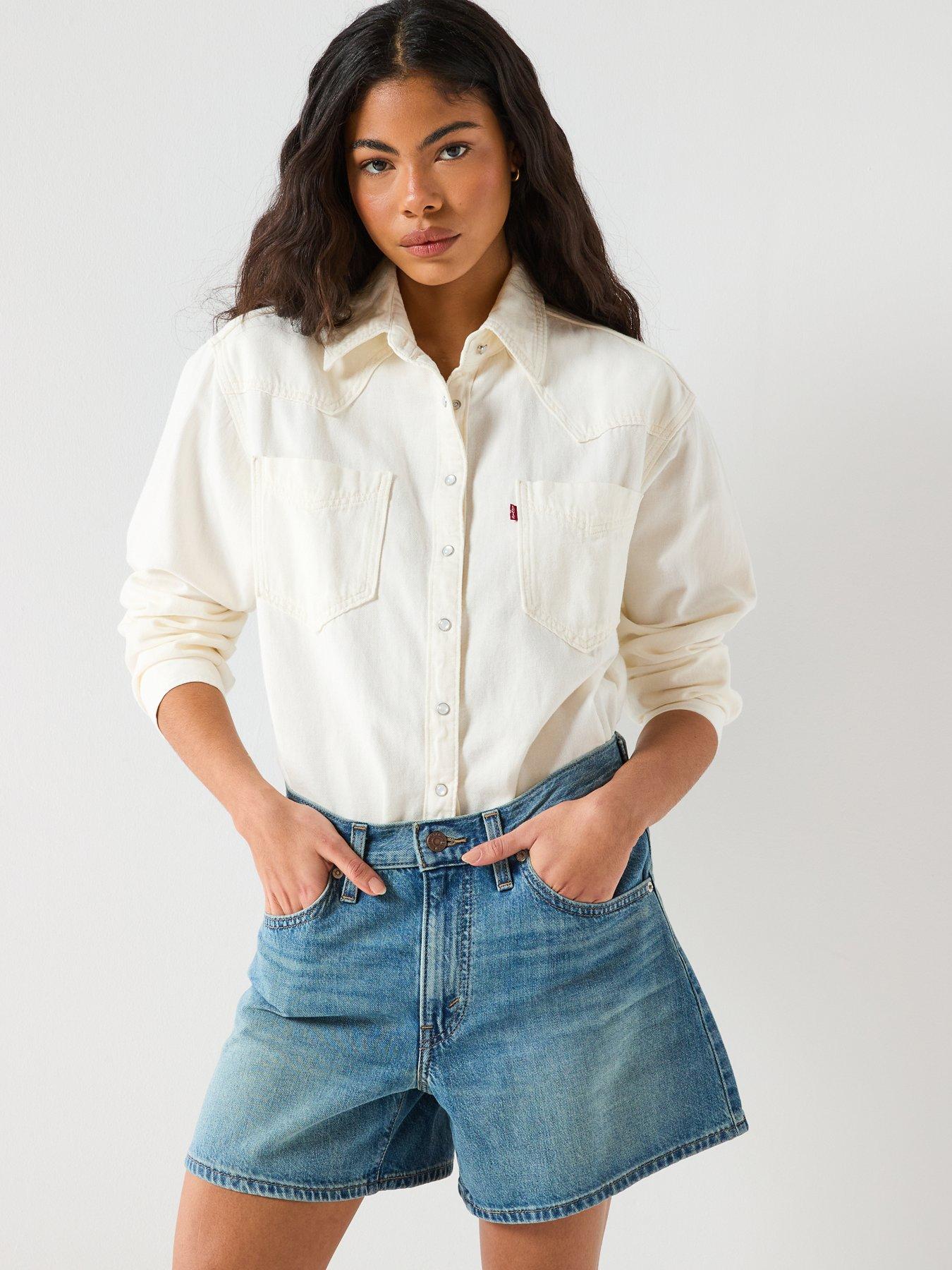Image 6 of 6 of Levi's Cinch Mid-Thigh Shorts - Blue
