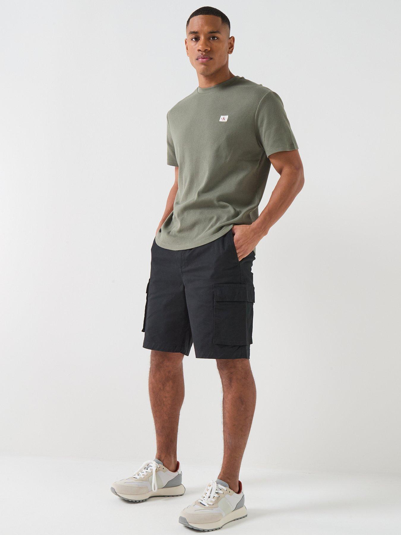 Image 3 of 5 of Calvin Klein Jeans Straight Cotton Cargo Shorts - Black