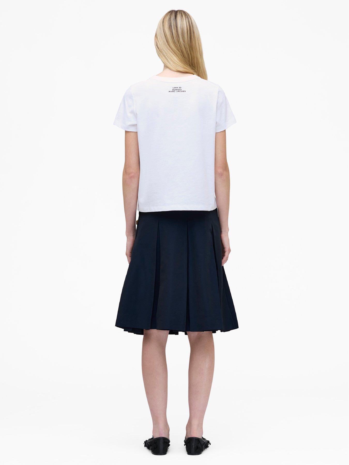 Image 2 of 4 of MARC JACOBS Look 33 Baby Tee - White