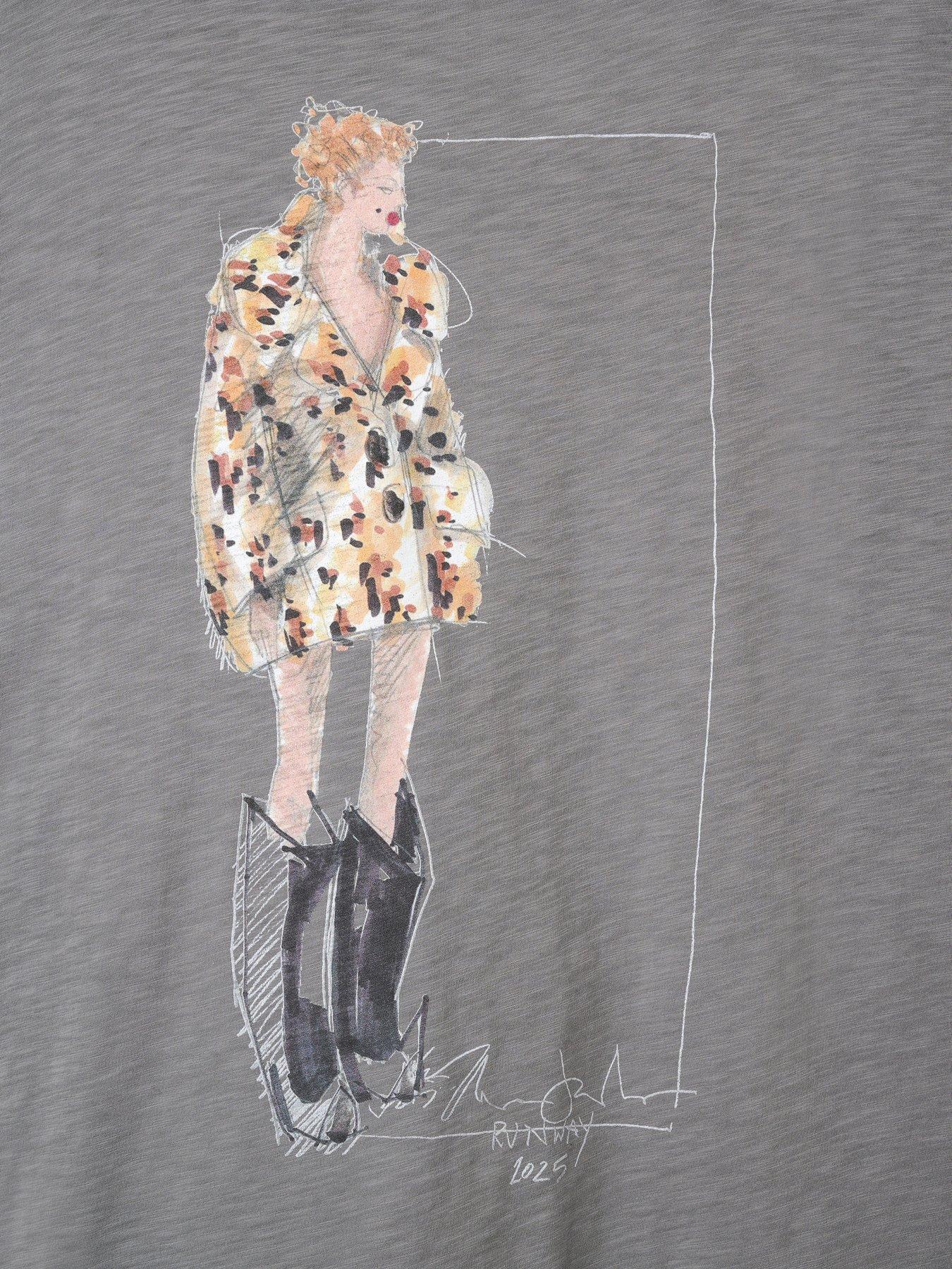 Image 4 of 5 of MARC JACOBS Look 22 Oversized Tee - Grey