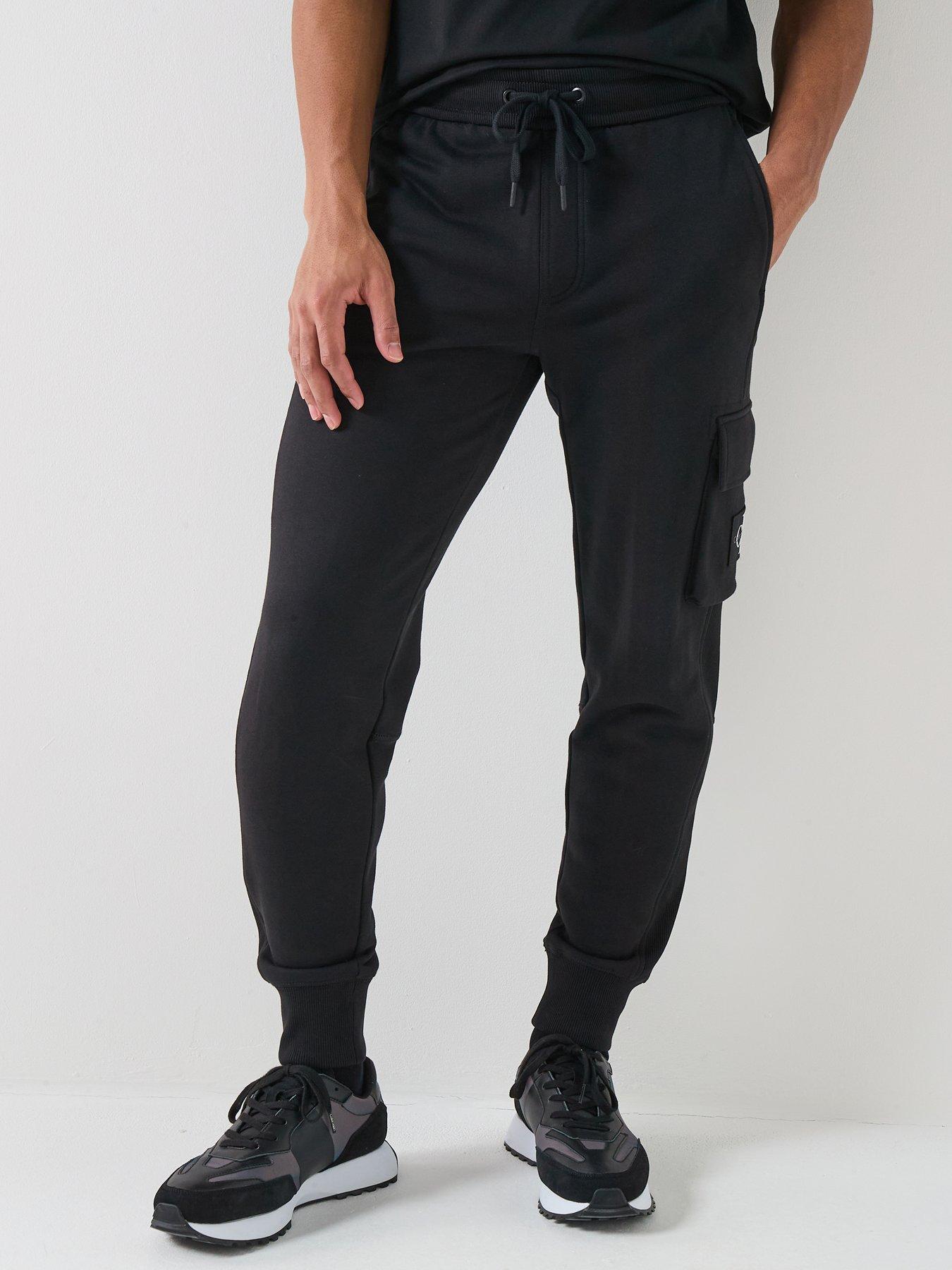Calvin Klein Jeans Badge Cargo Joggers - Black
