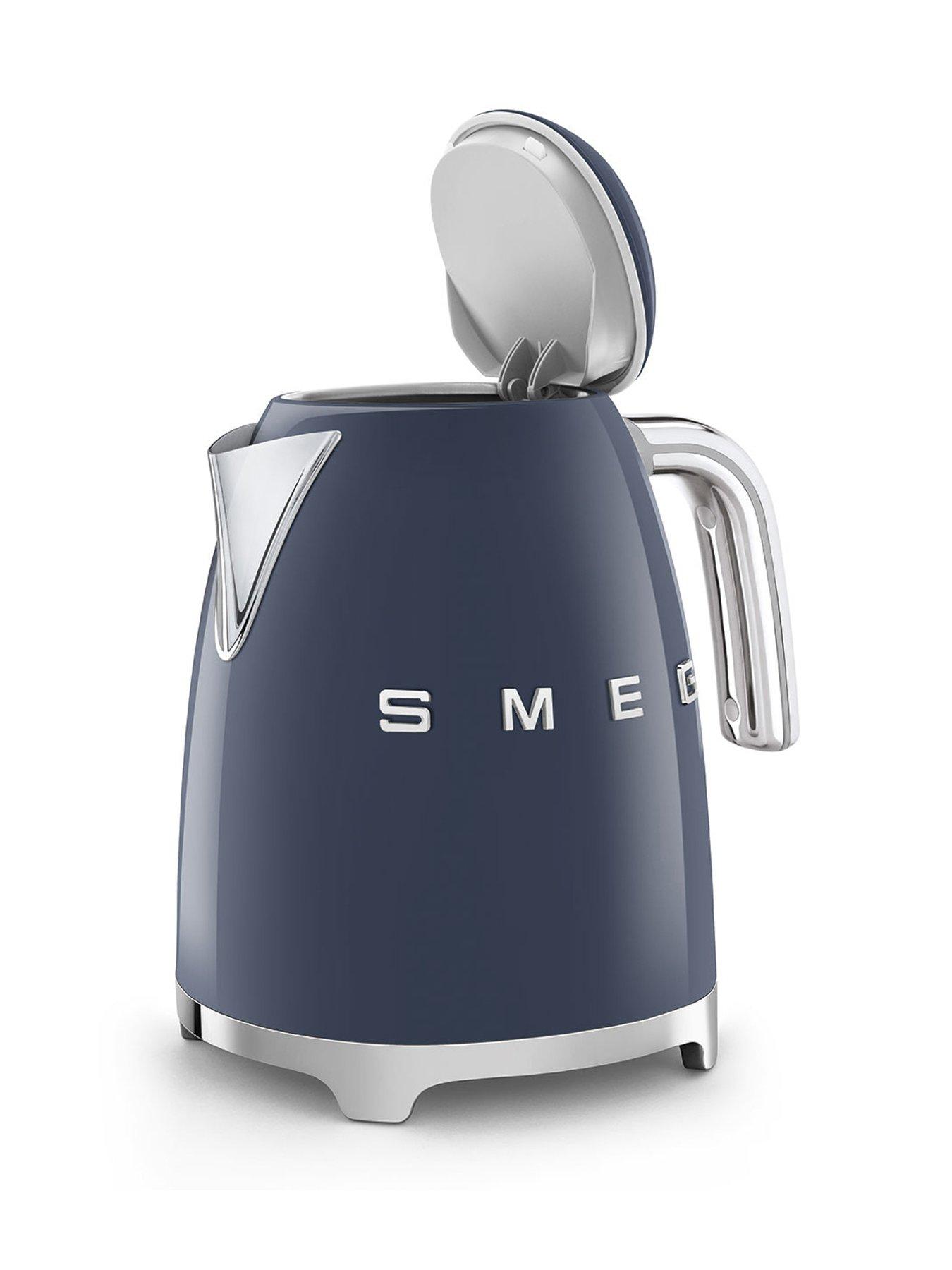 Image 4 of 7 of Smeg Kettle and 2 Slice Toaster, Navy