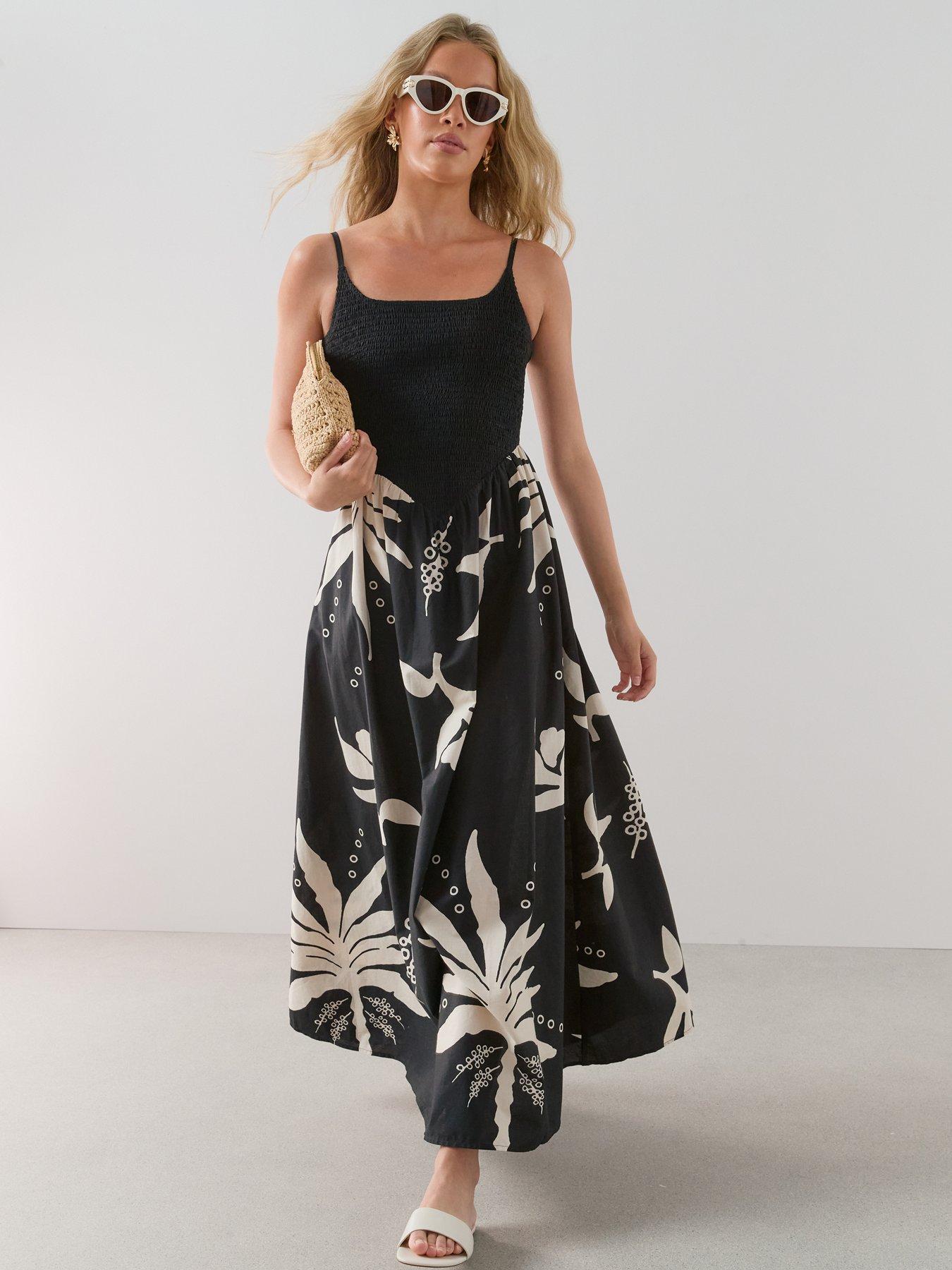 Image 3 of 7 of The Very Collection Shirred Bodice Strappy Midaxi Dress - Black
