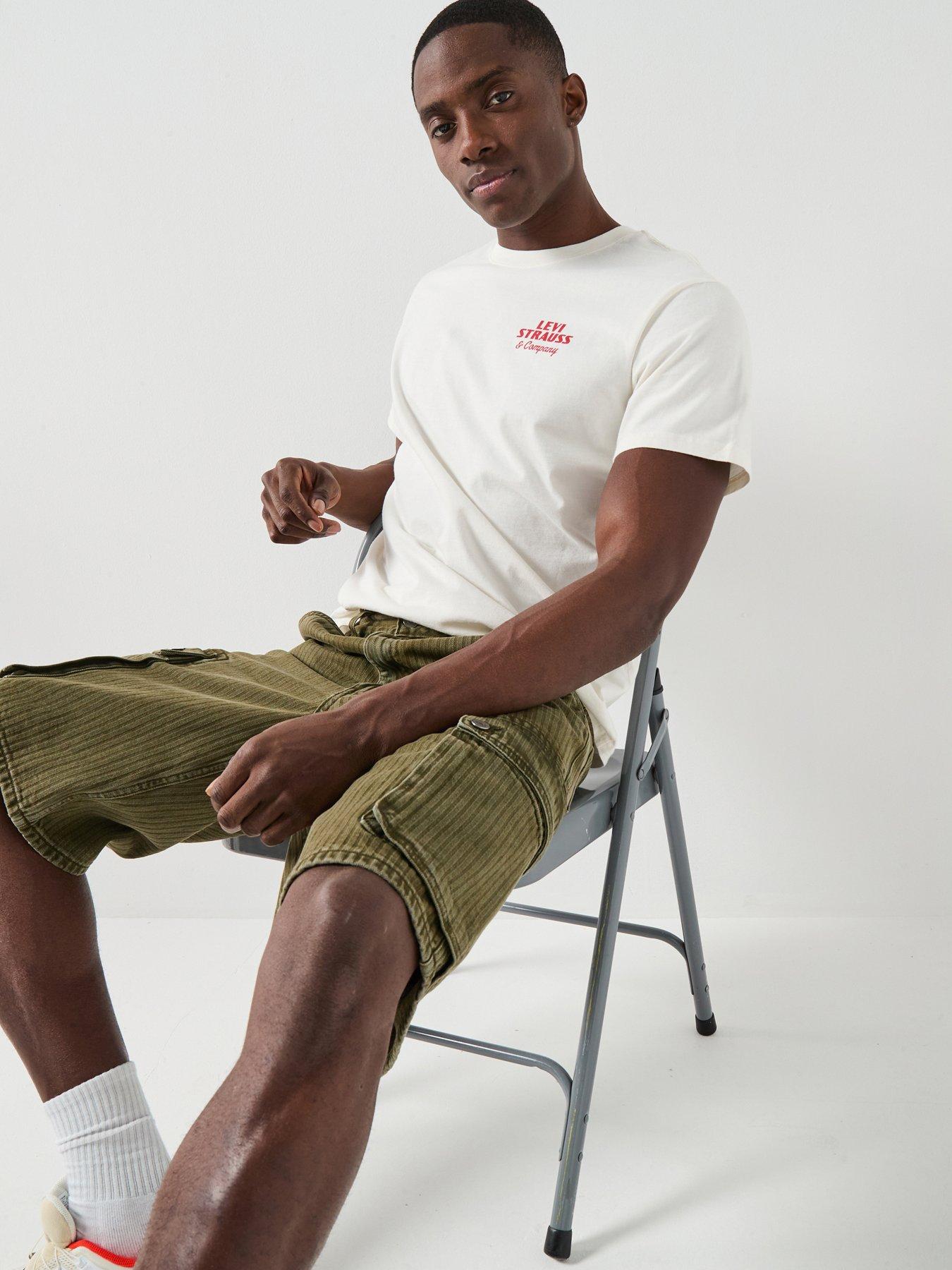 Image 2 of 6 of Levi's Back Graphic Relaxed Fit T-Shirt - White