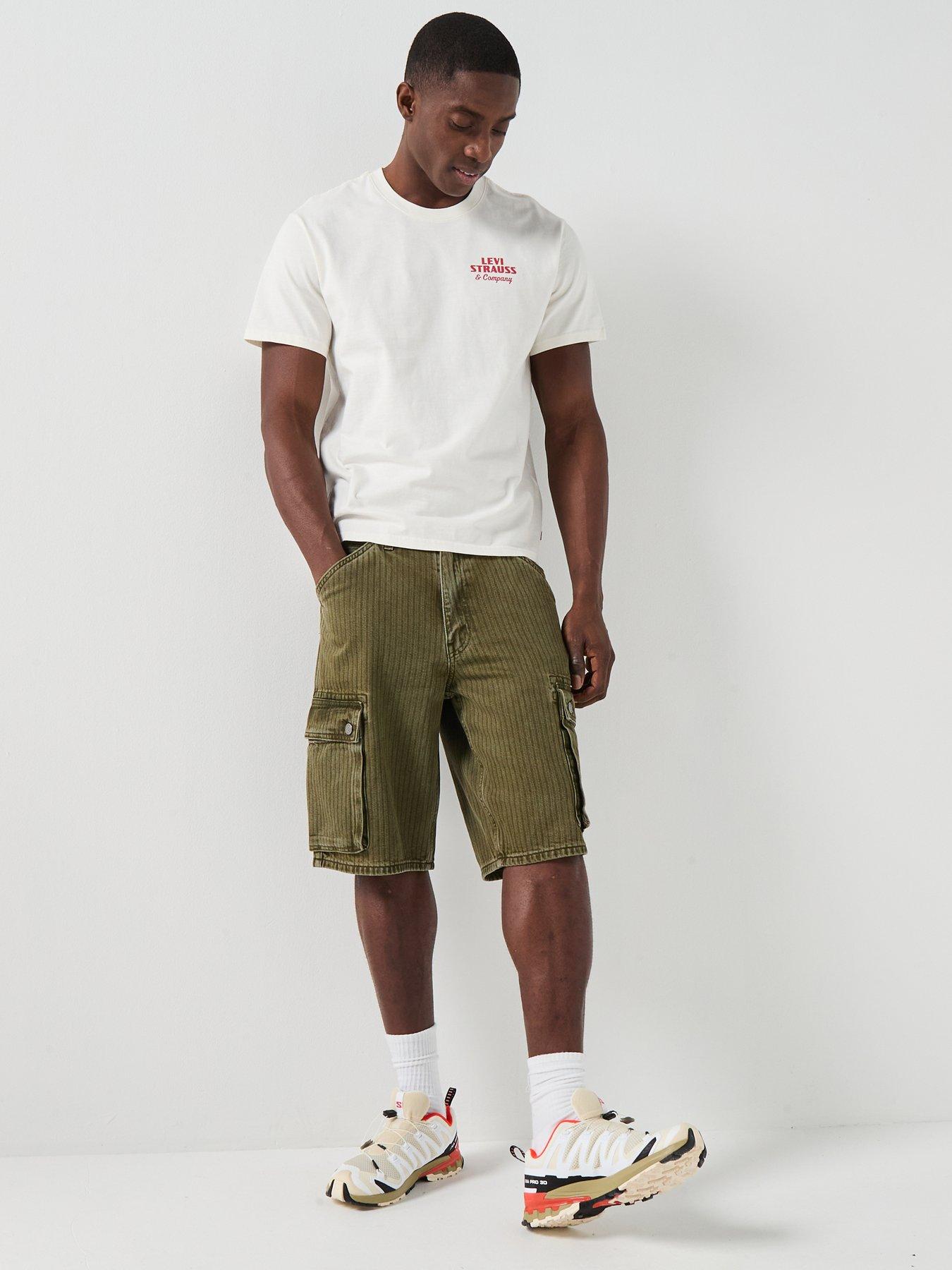 Image 3 of 6 of Levi's Back Graphic Relaxed Fit T-Shirt - White
